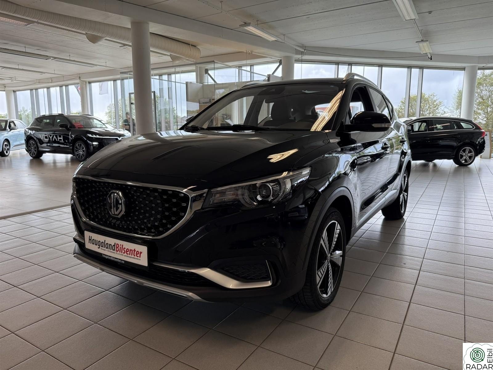 MG ZS EV Luxury, Soltak, DAB, R.kamera, Isofix