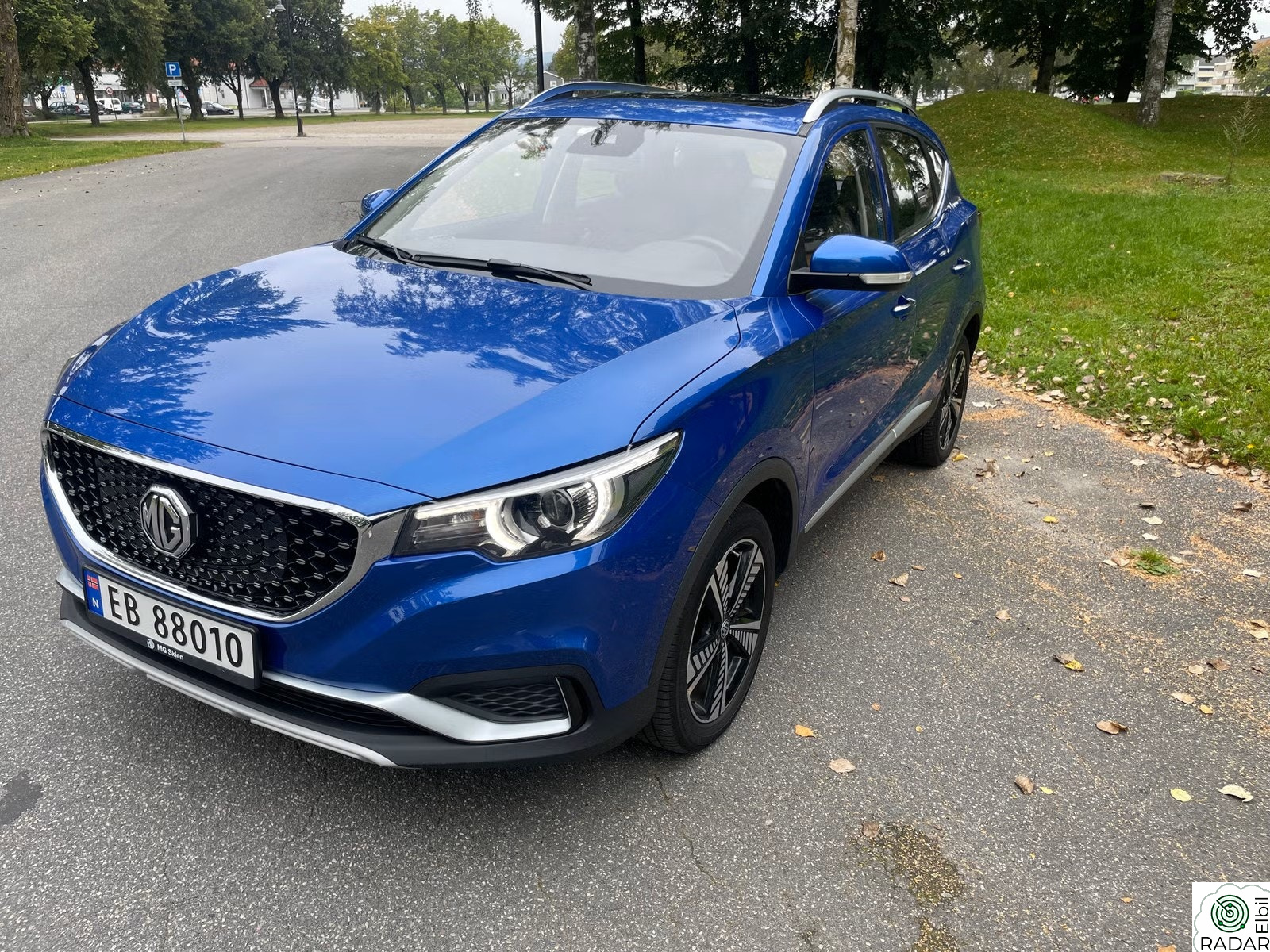 MG ZS EV Luxury  44 kwh