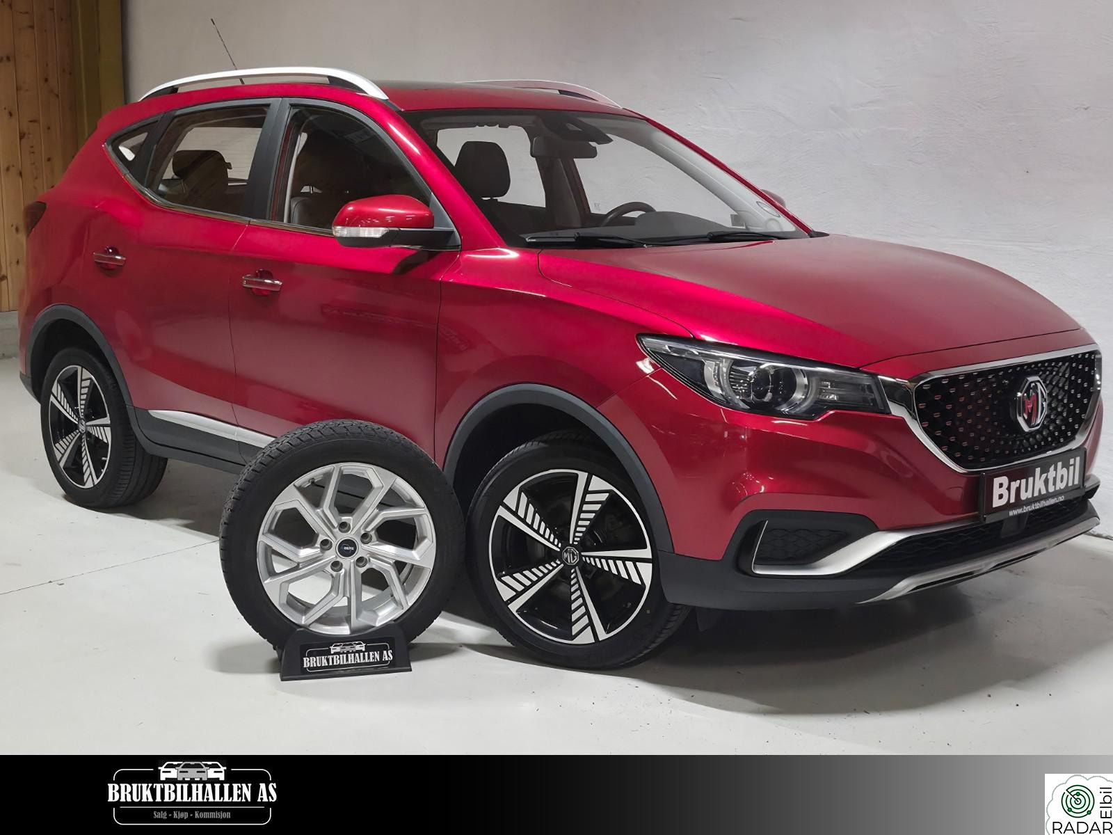 MG ZS EV 263KM/Luxury/Skinn/ACC/Panorama/R.kam/Service/EU-28