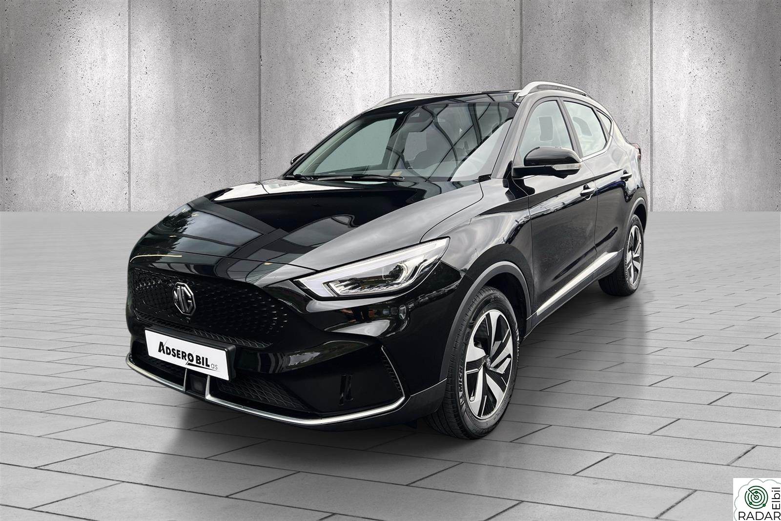MG ZS EV Luxury HENGERFESTE / NAVI / 360