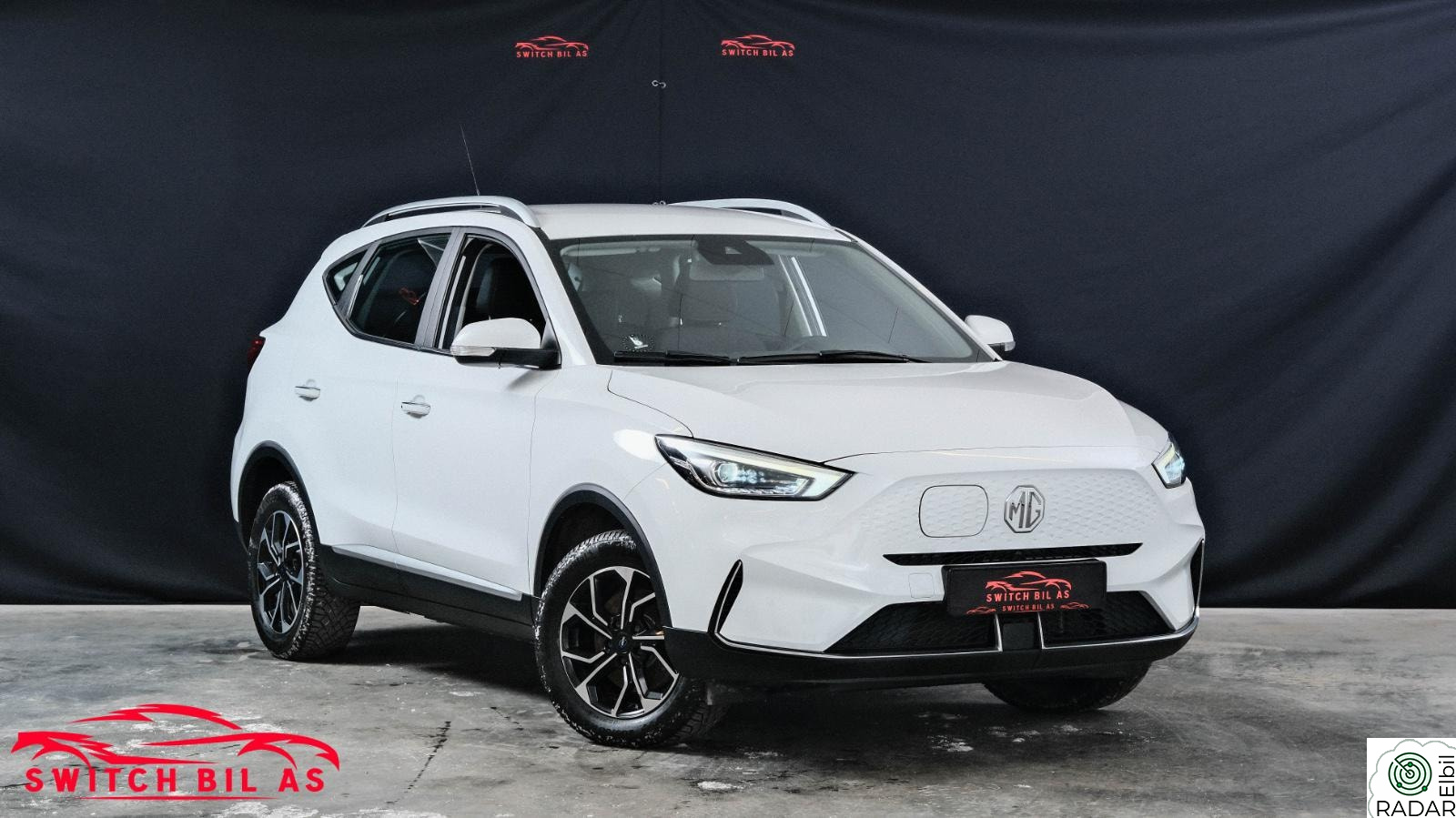 MG ZS EV 440KM/156HK/NAVI/ACC/CARPLAY/BT/RKAM/DAB+/KEYLESS