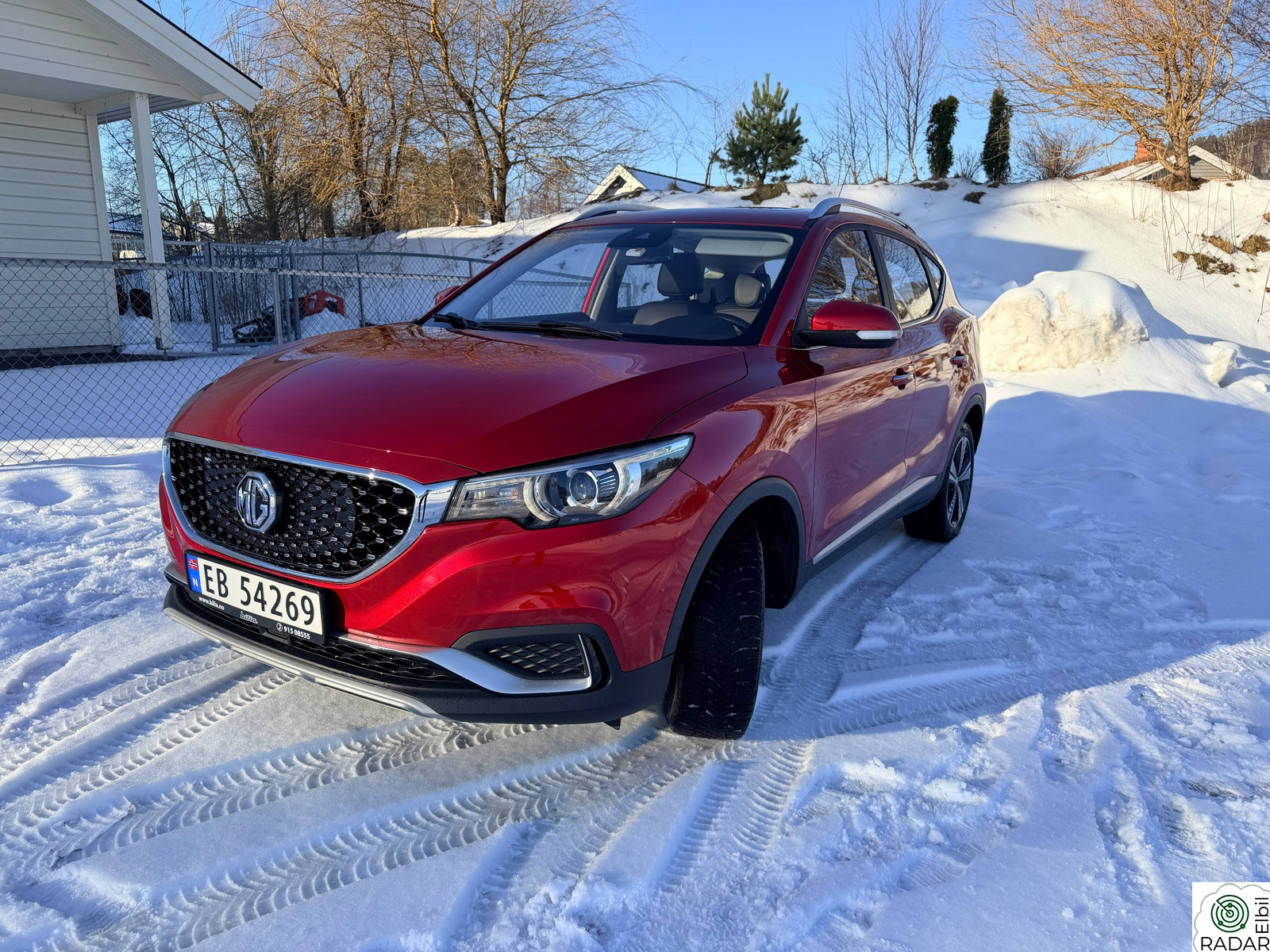 MG ZS EV LUXURY