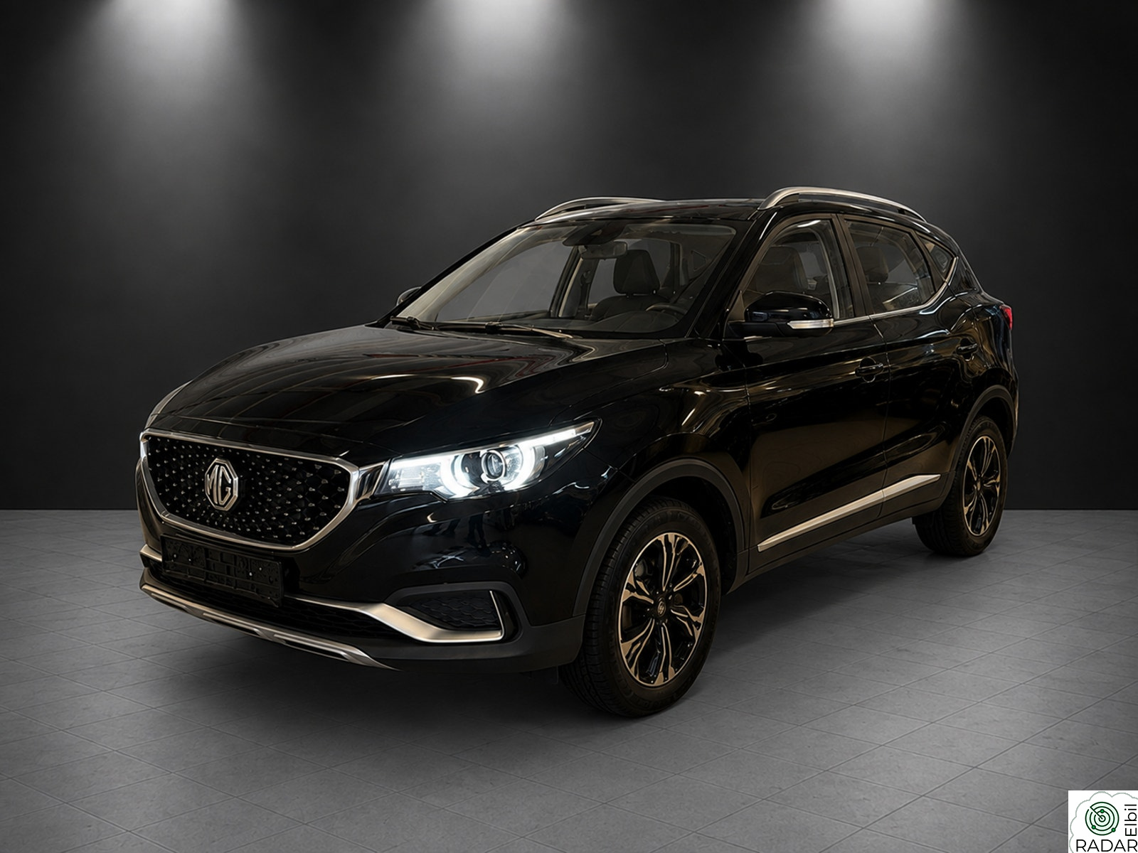 MG ZS EV LUXURY // Skinn, EL.Seter, Ryggekamera, Cruise+++
