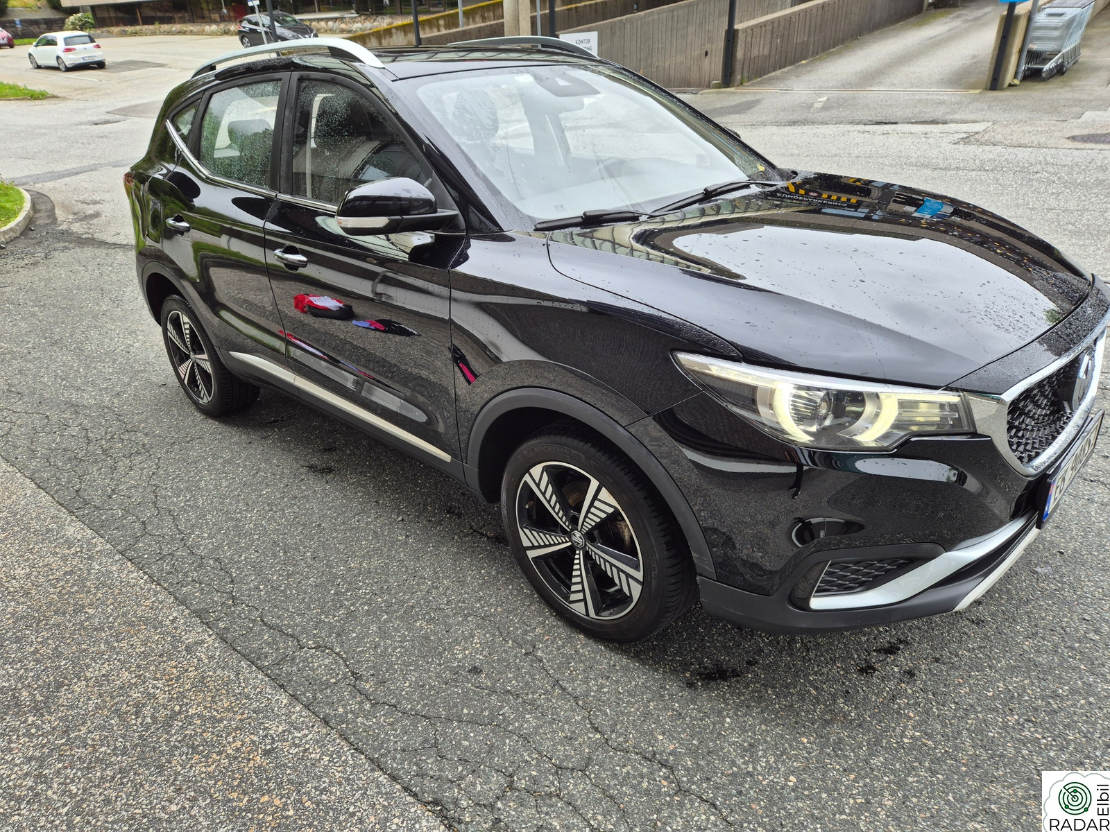 MG ZS EV