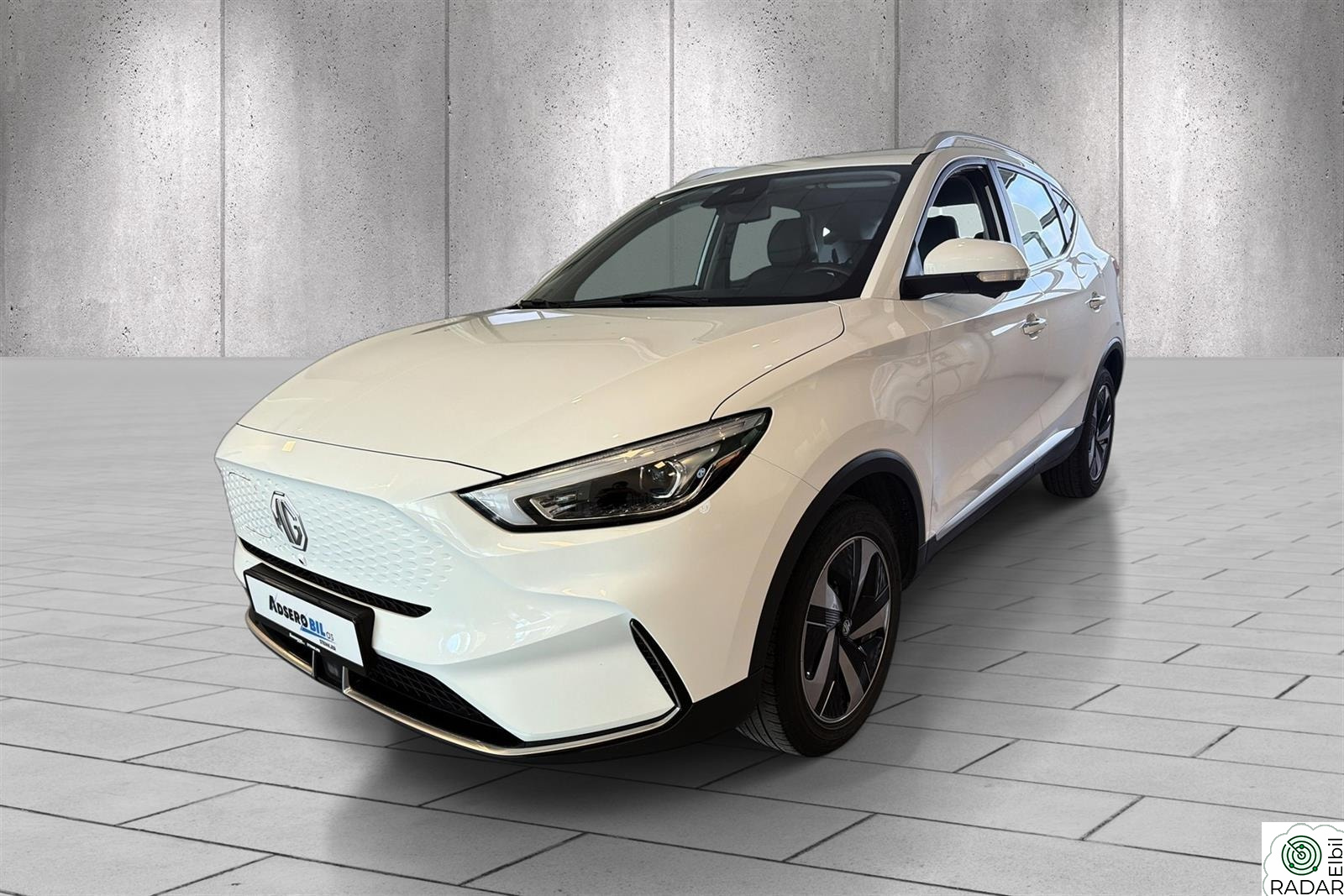 MG ZS EV Luxury Long Range