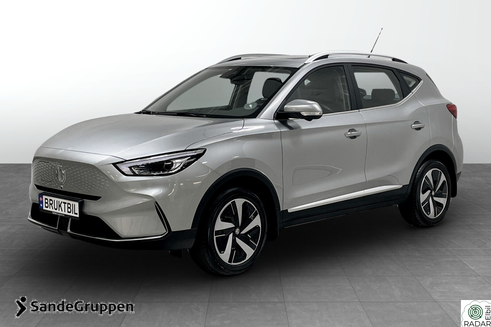 MG ZS EV Luxury Long Range /KAMPANJERENTE 2,99%/FLERE FARGER!
