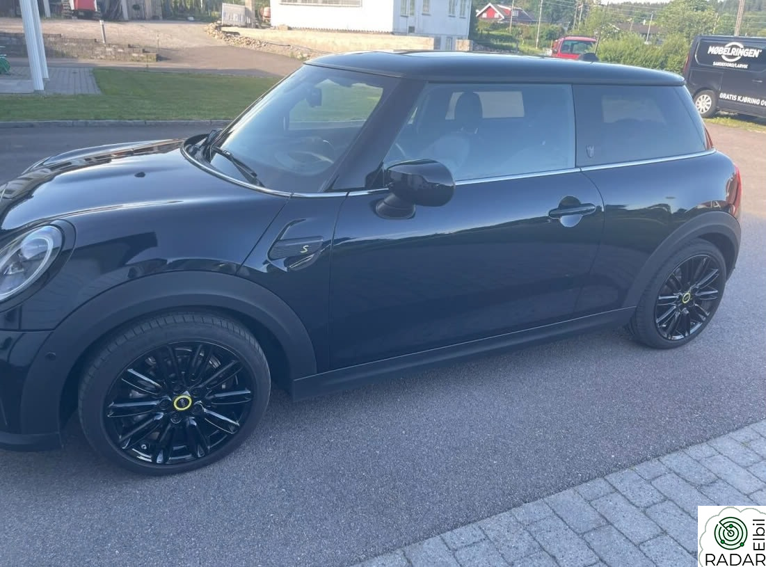 MINI Cooper SE Cooper SE Maximise. Harman Kardon, HeadUp, Skinn+++