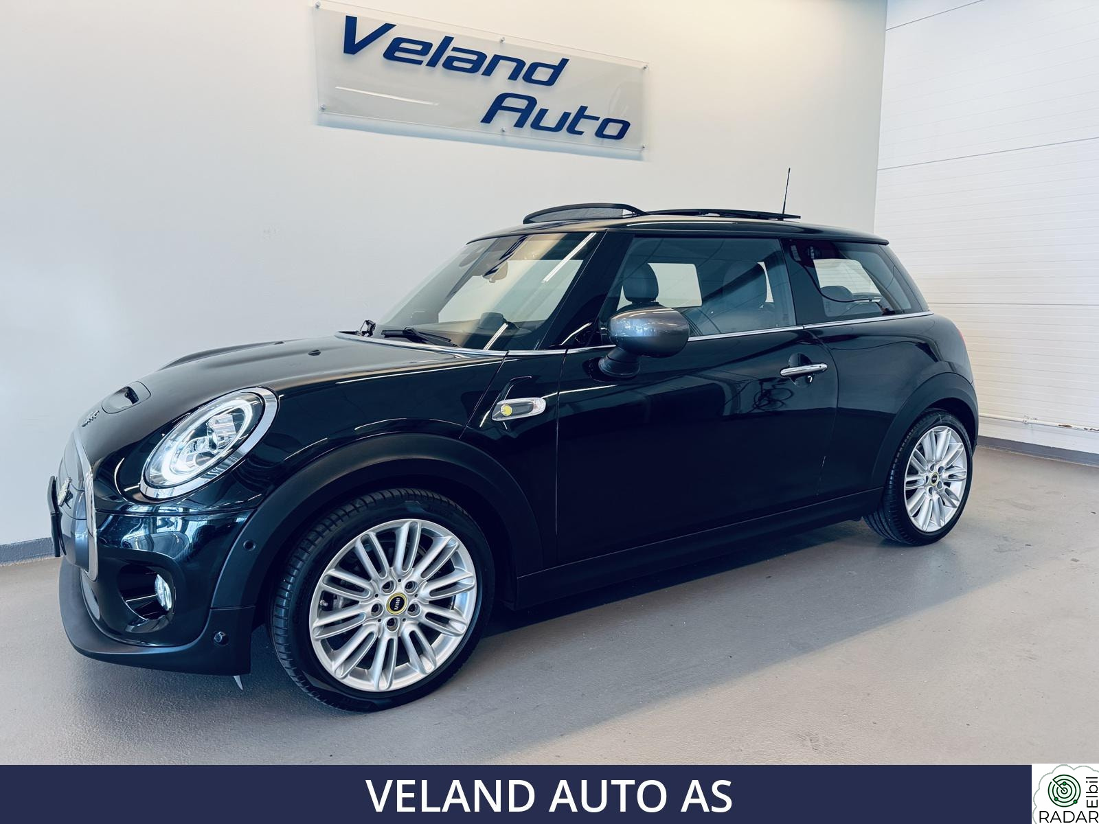 MINI Cooper SE MAXIMISE PANORAMA/SKINN/HARMAN/HUD/ACC/NAVI/CARPLAY