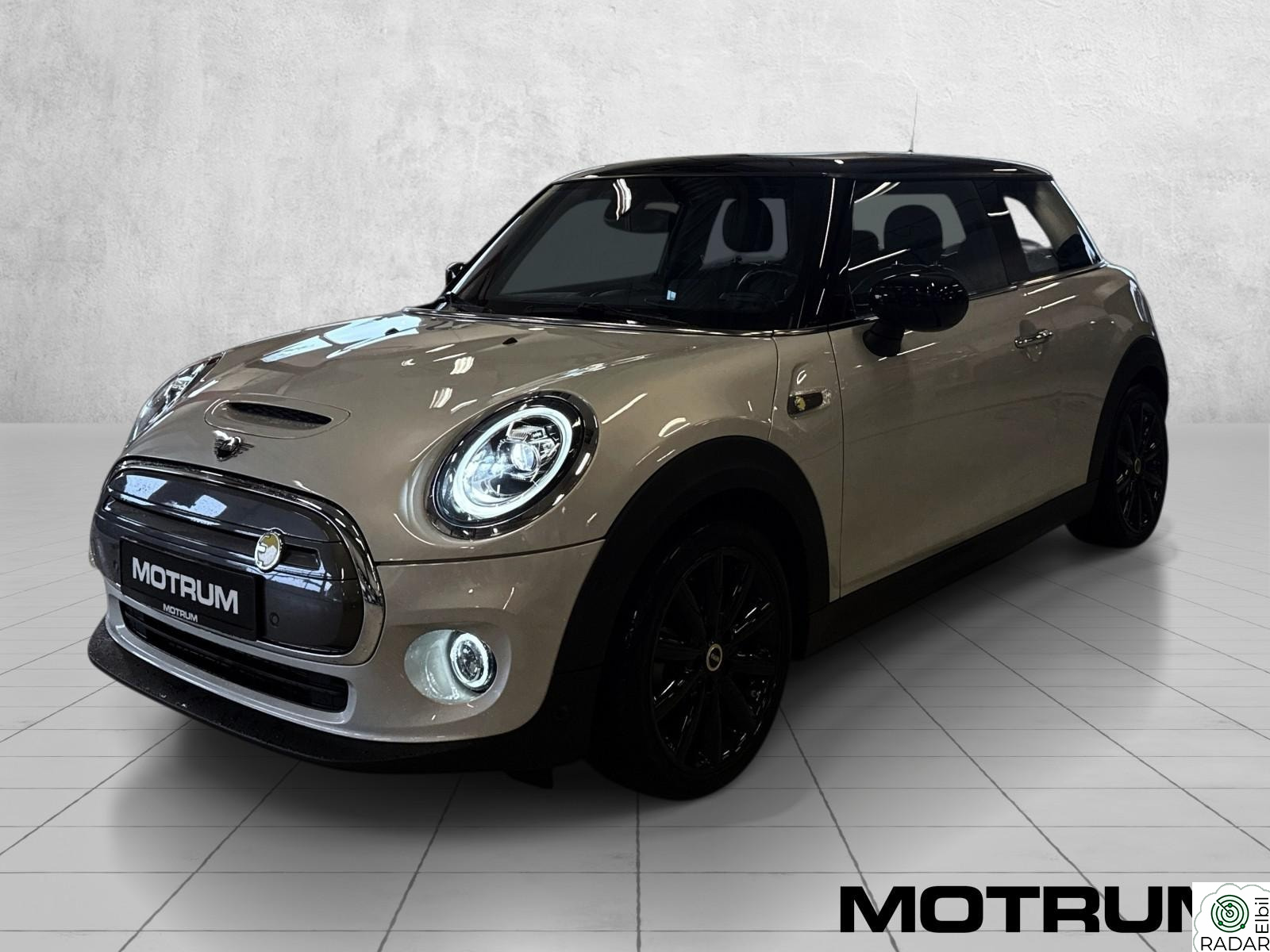 MINI Cooper SE 184 hk Carbon Black m/ Skinn Panorama HUD Harman/Kardon