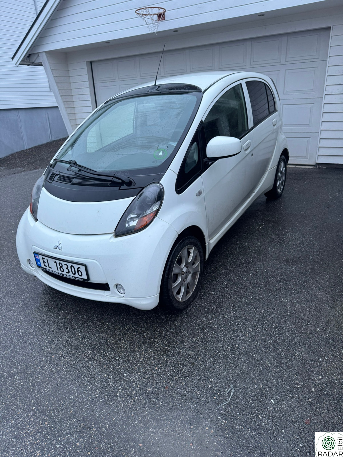MITSUBISHI I-MIEV