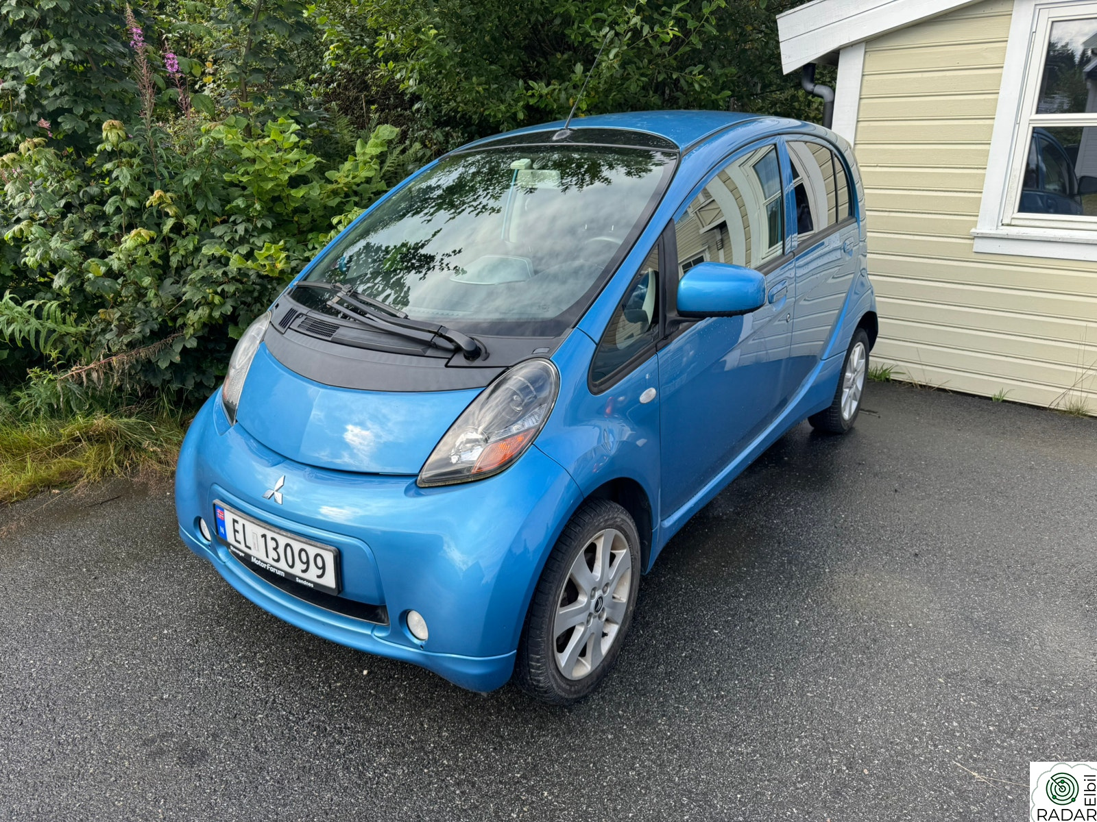 MITSUBISHI I-MIEV