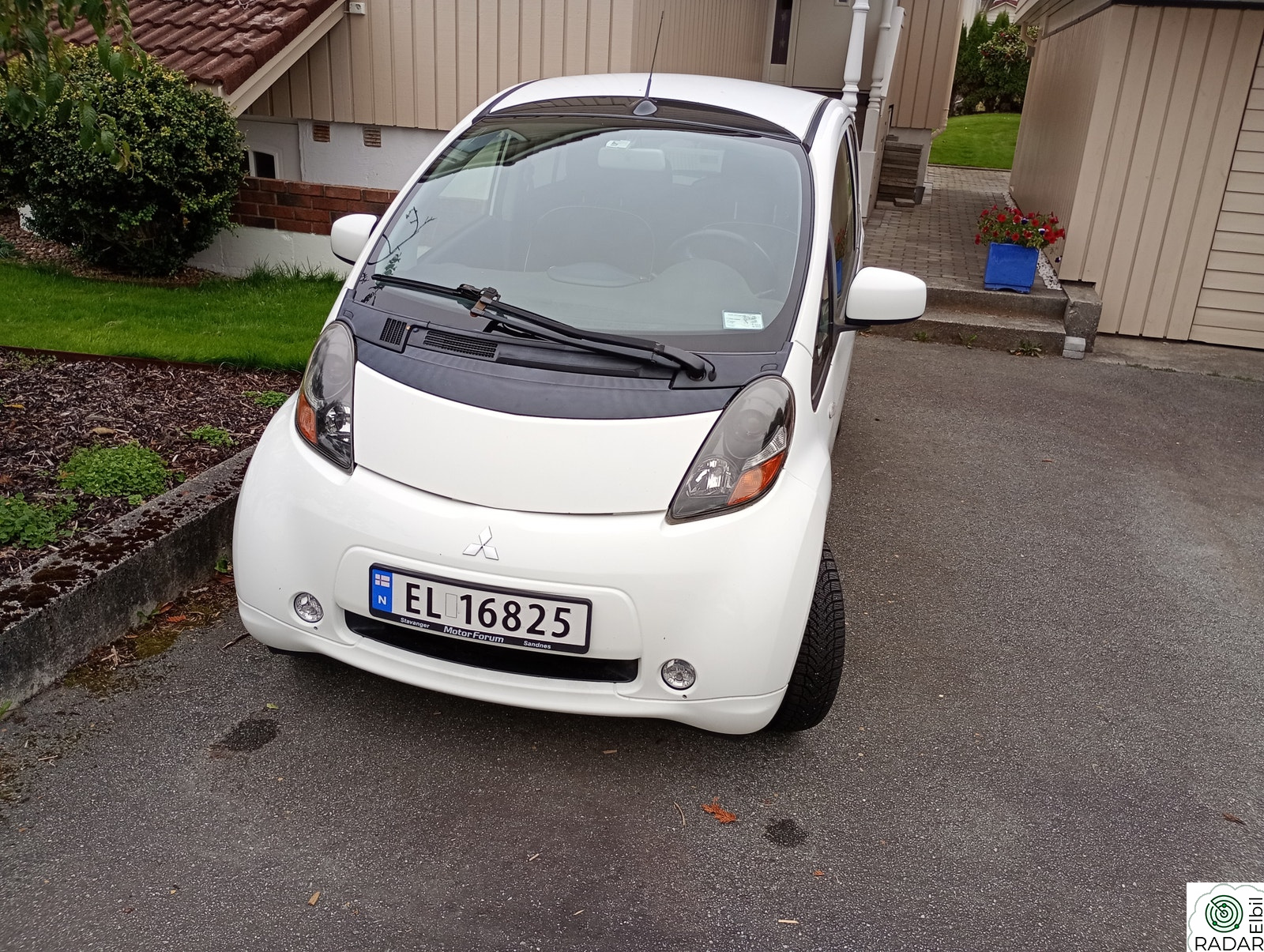 MITSUBISHI I-MIEV