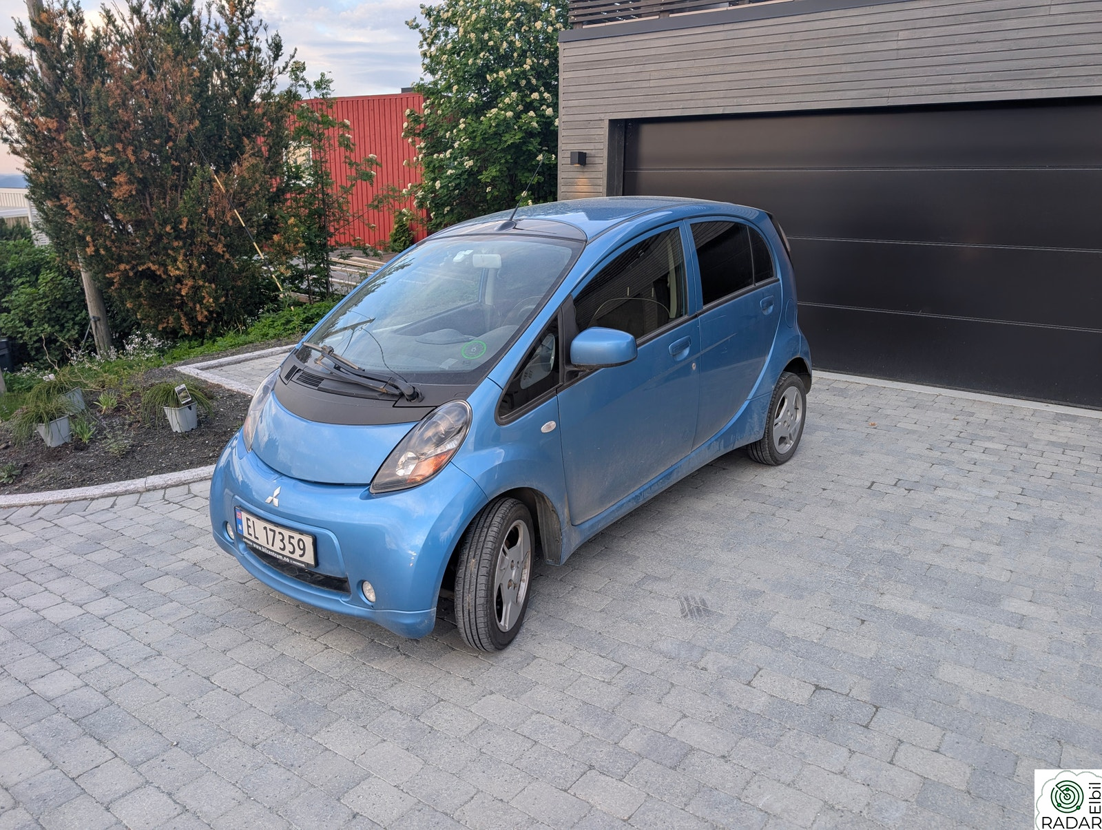 MITSUBISHI I-MIEV i-MiEV