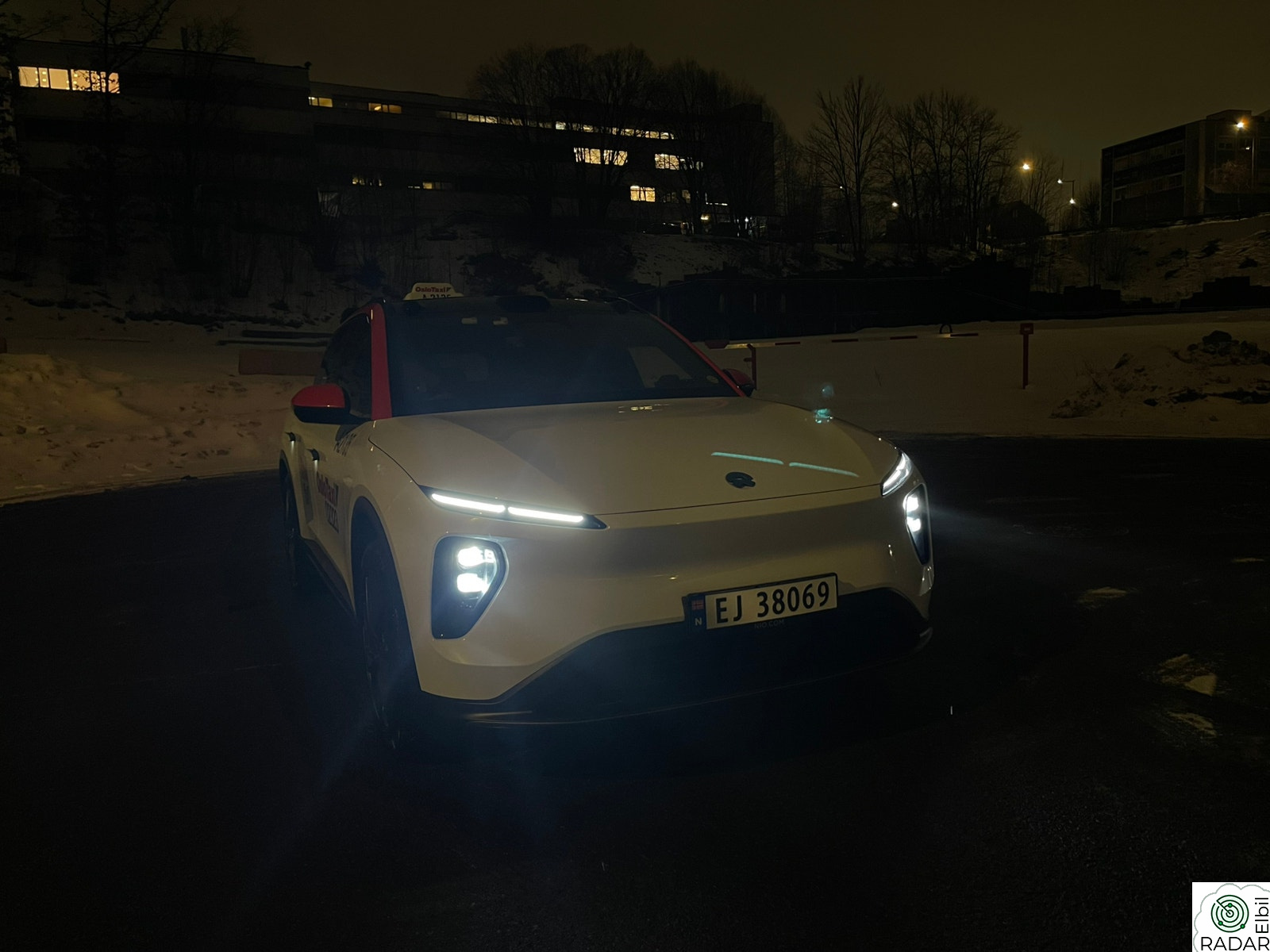 NIO EL6 AWD LongRange, Brunt Skinn, HengerFeste, Panorama ++++