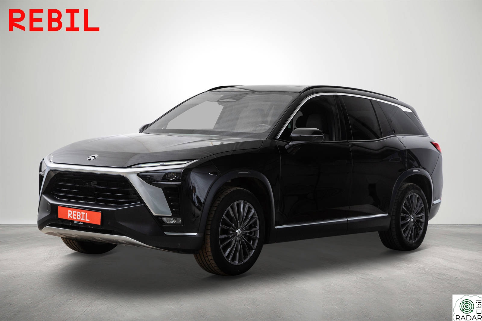 NIO ES8 100kWh/AWD/HUD/Krok/ACC/6-seter/360/Luft/DAB/Navi