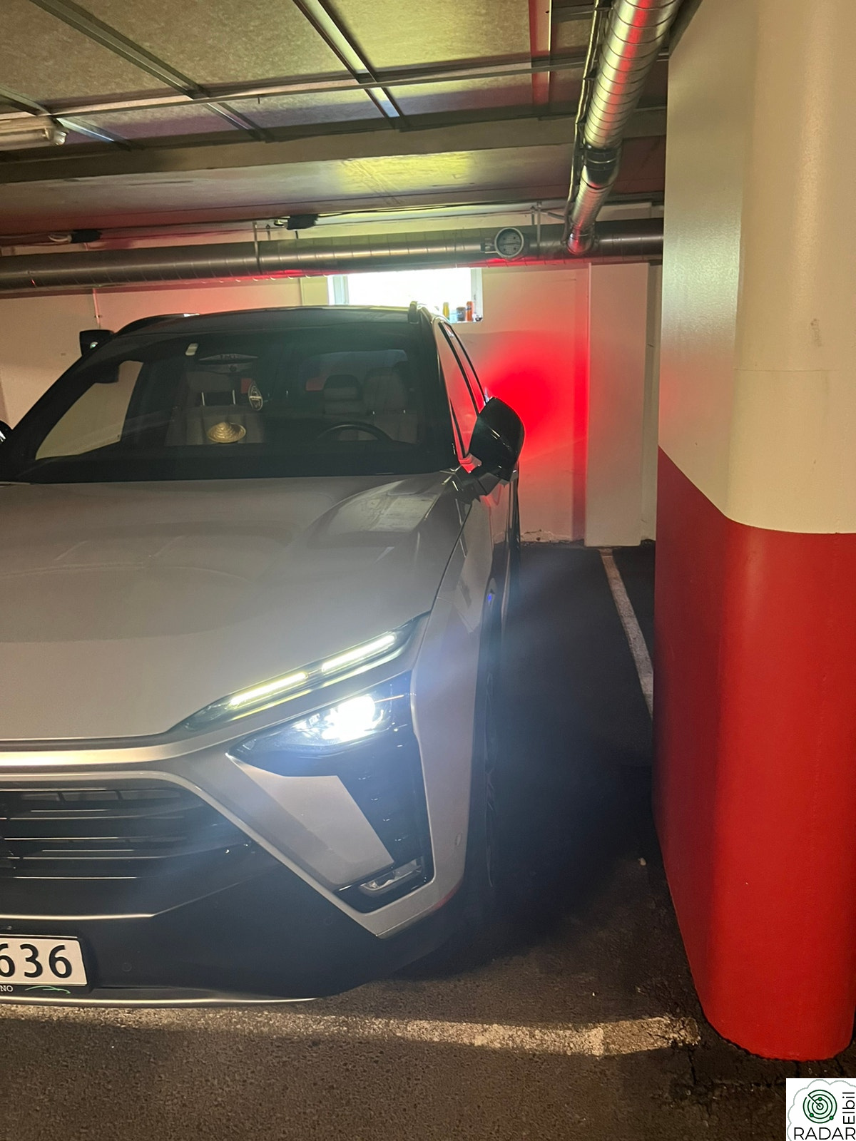 NIO ES8