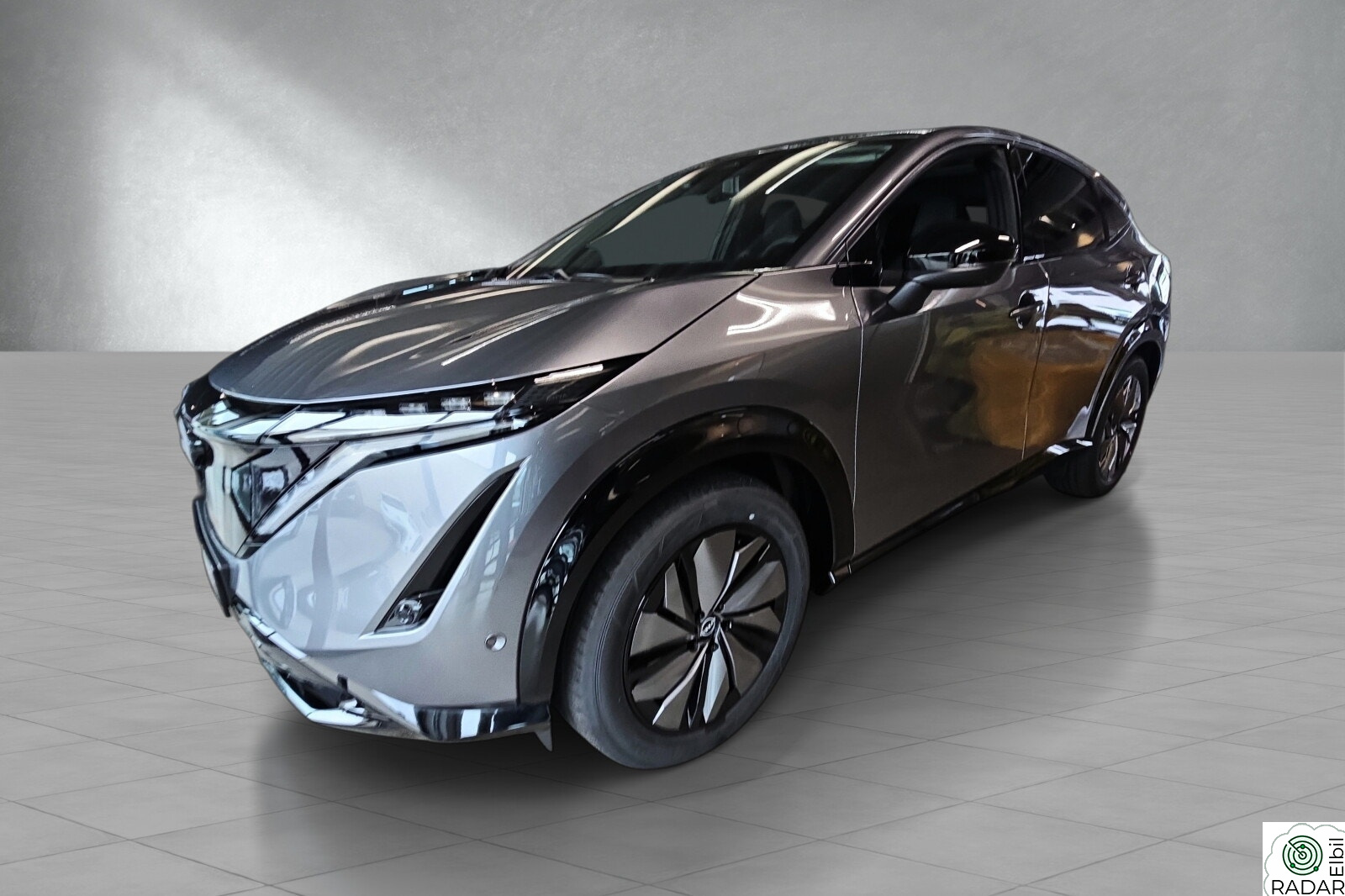 NISSAN ARIYA e4ORCE Evolve 87kWt TOPPMODELL-VINTERHJUL-4WD-