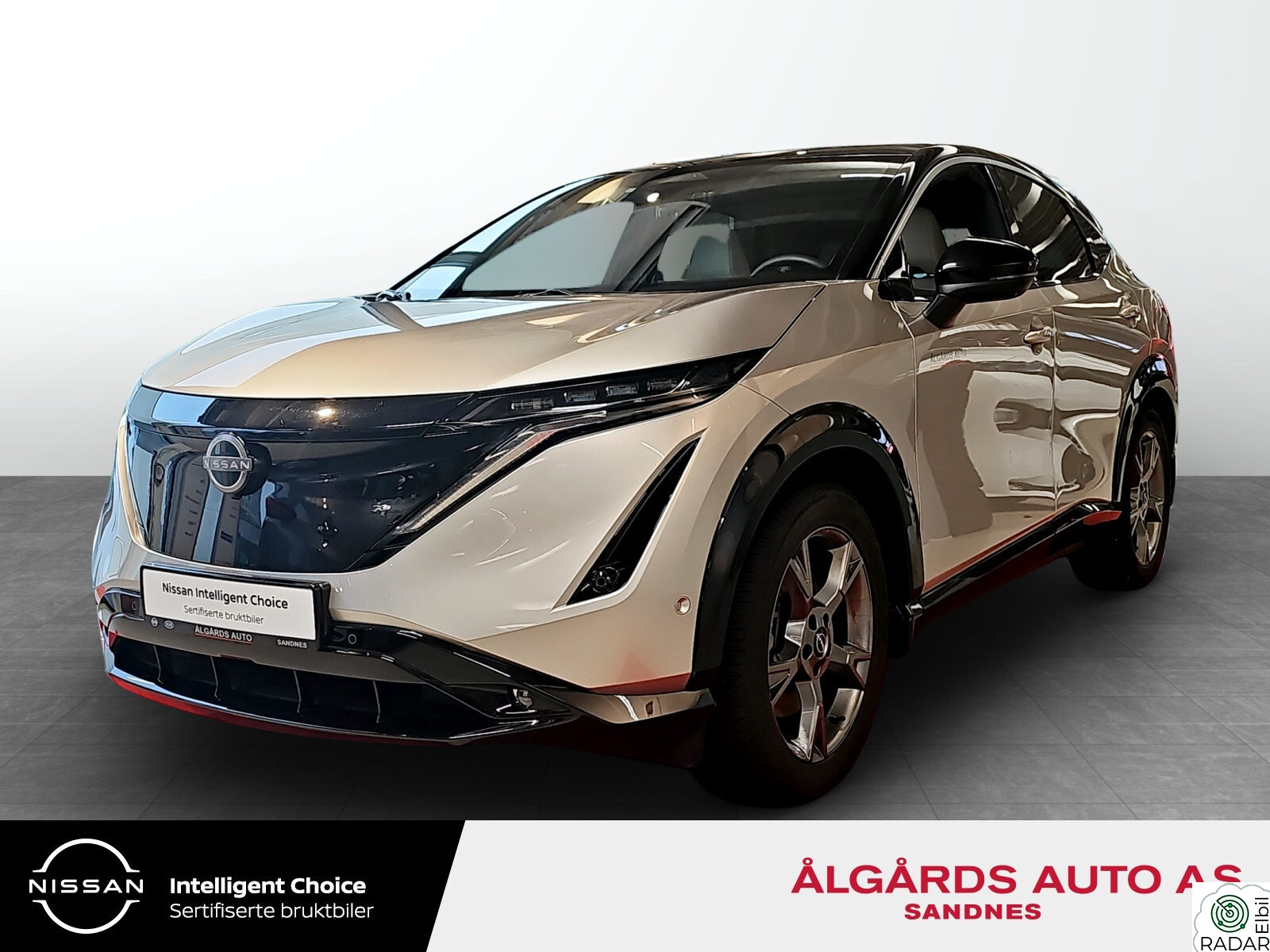 NISSAN ARIYA Evolve 63kWt NAVI-360 KAMERA-GLASSTAK-E PEDAL-HEAD UP