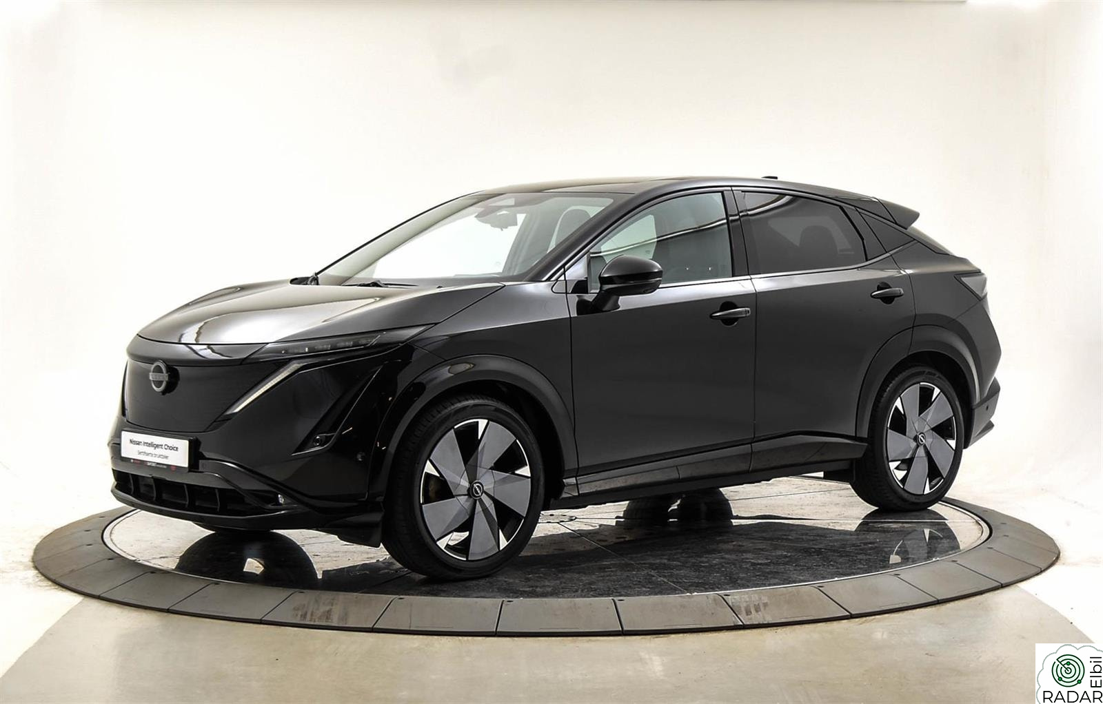 NISSAN ARIYA e4ORCE Evolve 87kWt m/skinnseter og 4WD