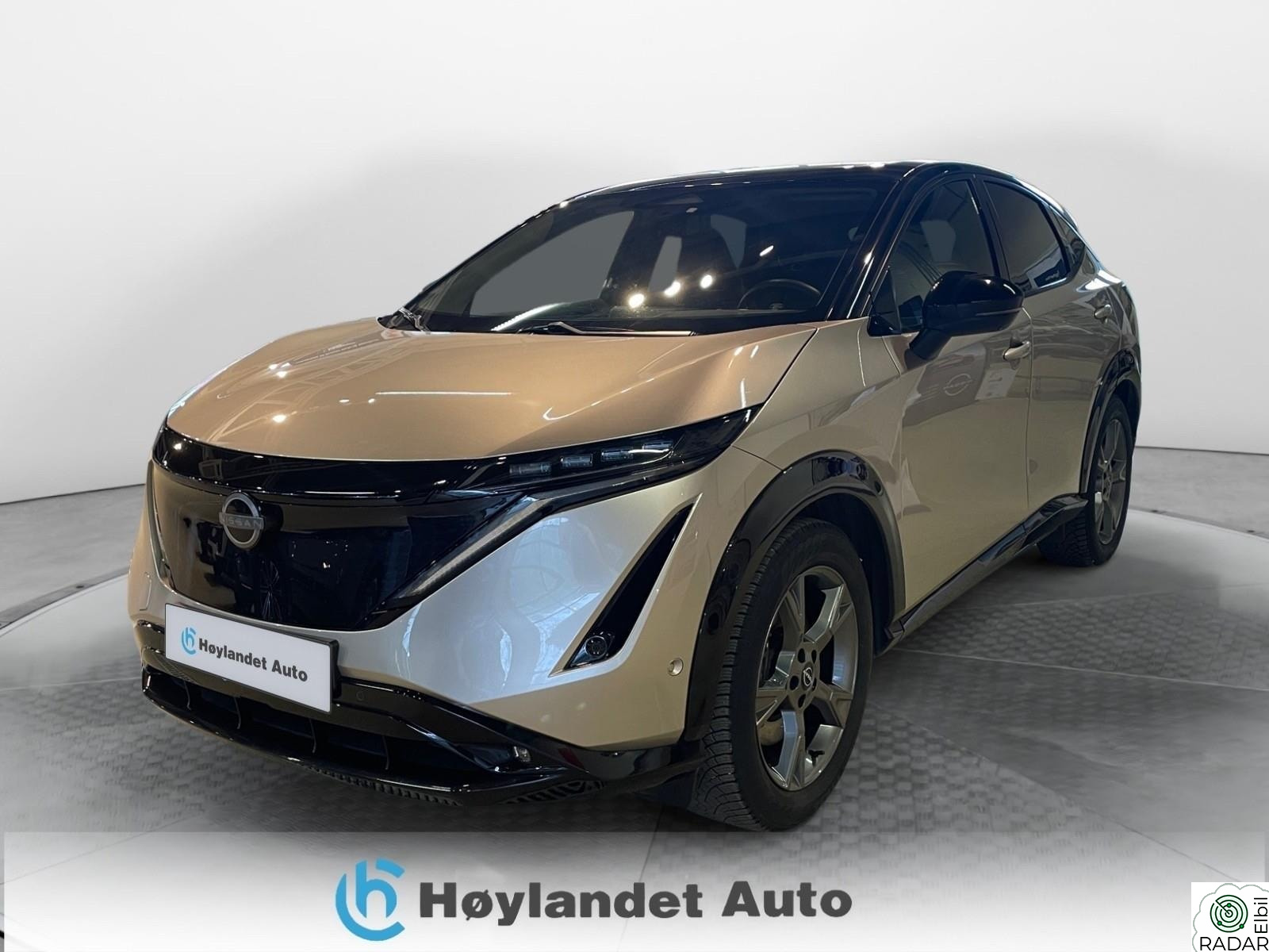 NISSAN ARIYA e4ORCE Evolve 87kWt 4x4 BOSE/HEAD UP/4X4