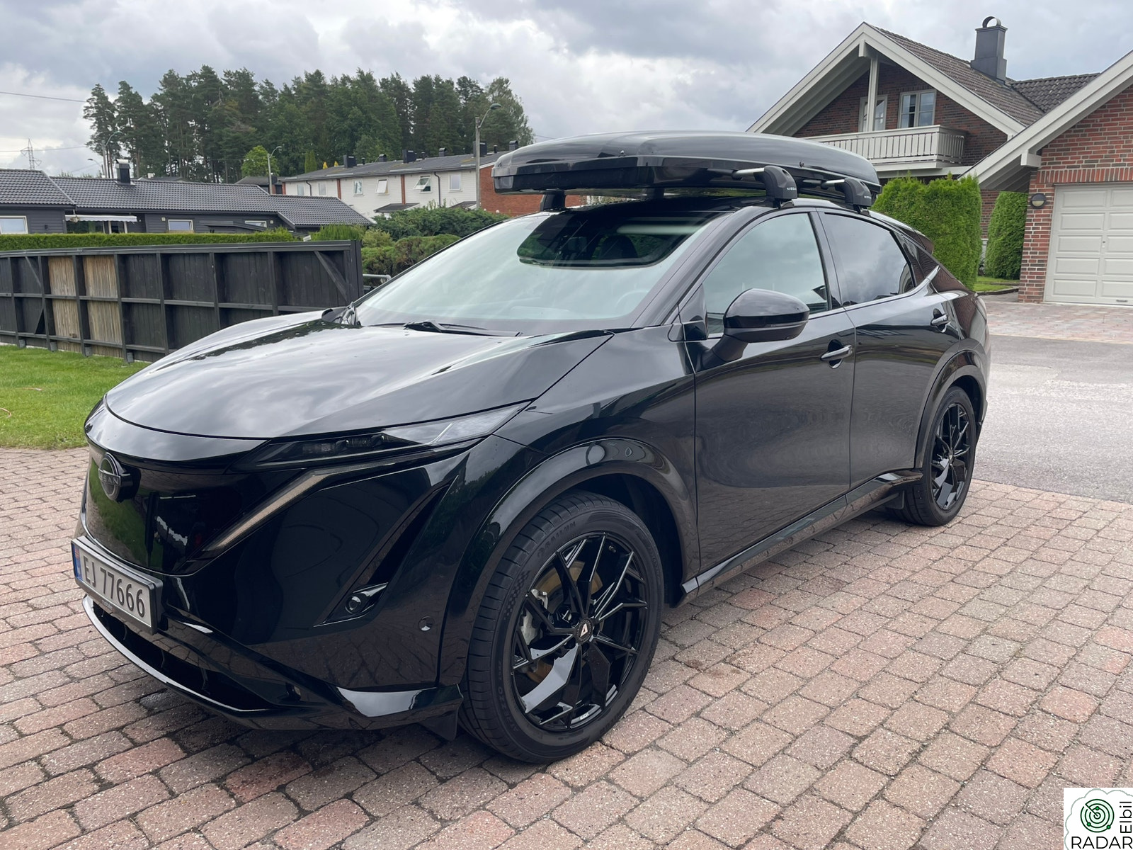 NISSAN ARIYA Evolve / H.feste / Skiguard / 20" ++