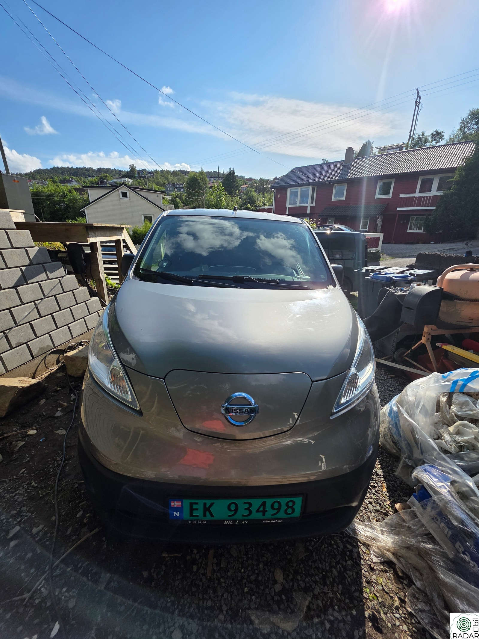 NISSAN e-NV200