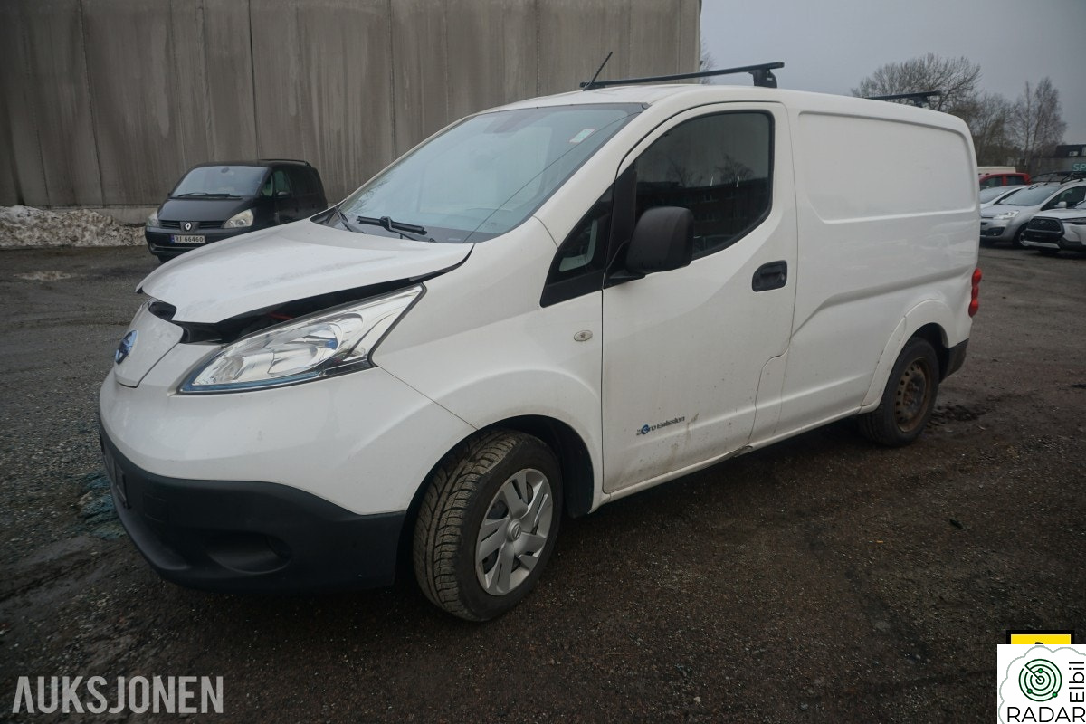 NISSAN E-NV200 CRUISE VARMER RATTVARME NAVI
