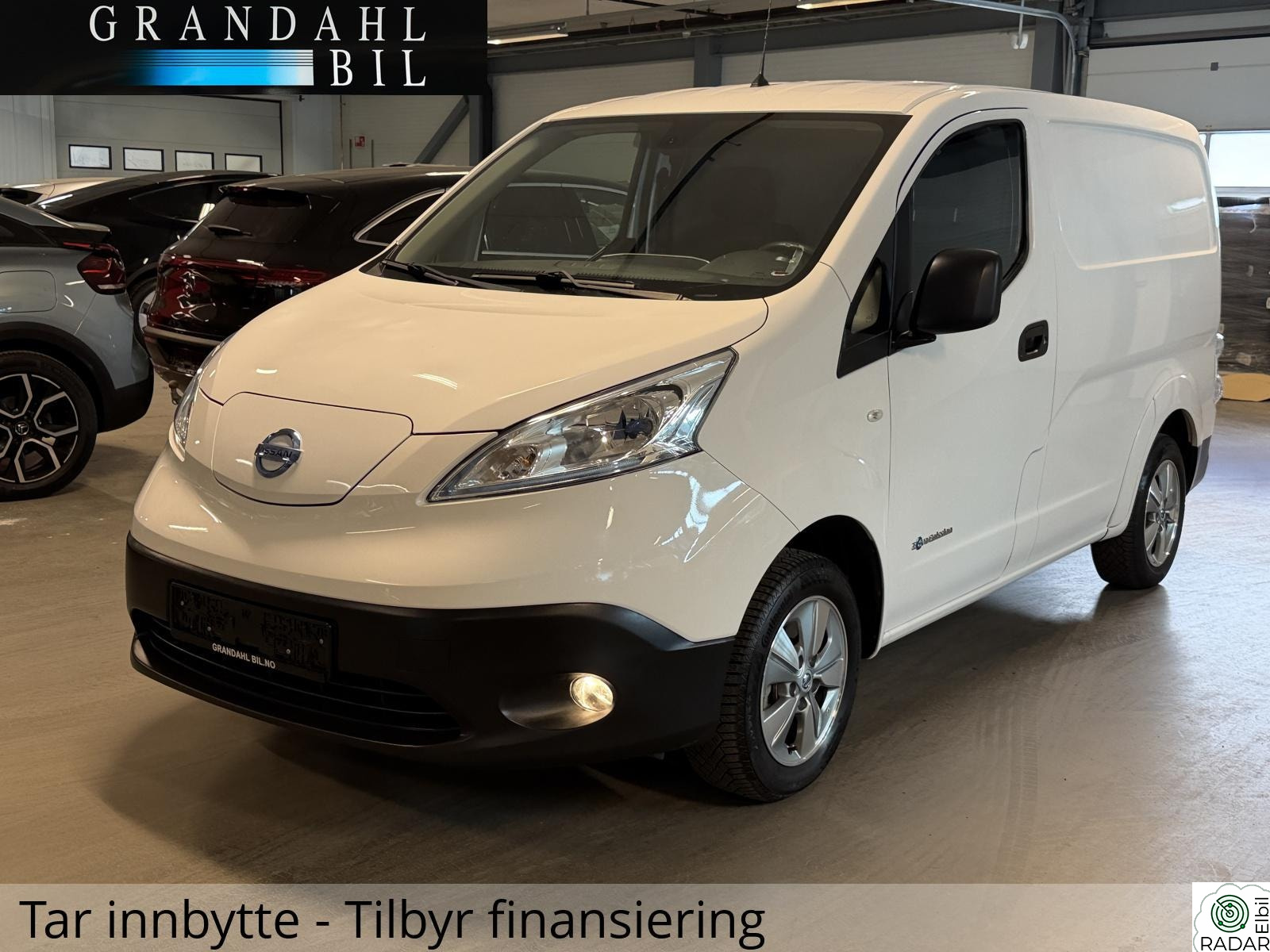 NISSAN e-NV200 40 Kwh - Premium - Varebil - Ryggekamera - Navi