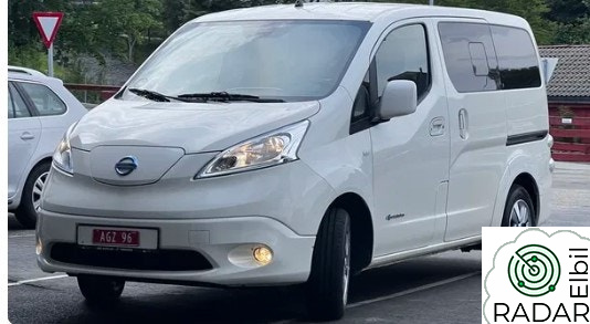 NISSAN e-NV200