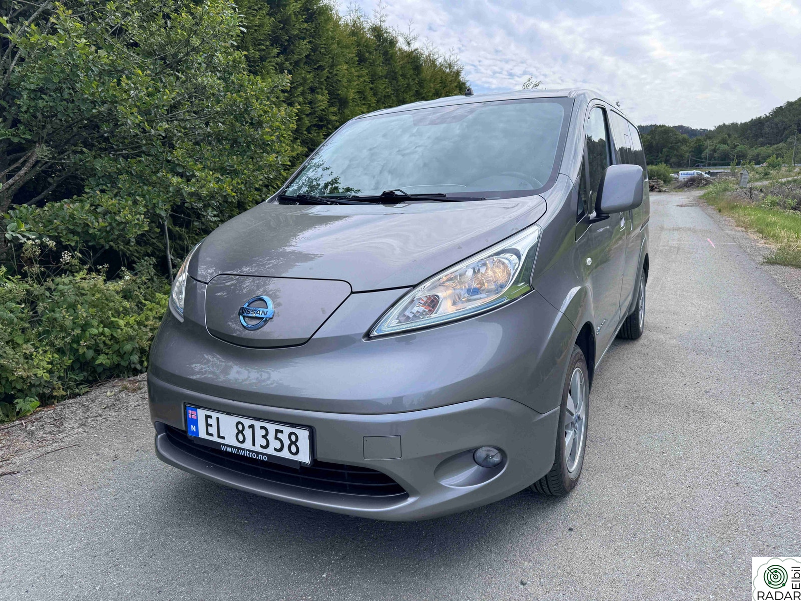 NISSAN e-NV200 7s//LAV KM//2x skivedør