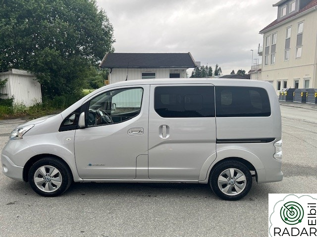 NISSAN e-NV200 Evalia 40 kWt 5-s