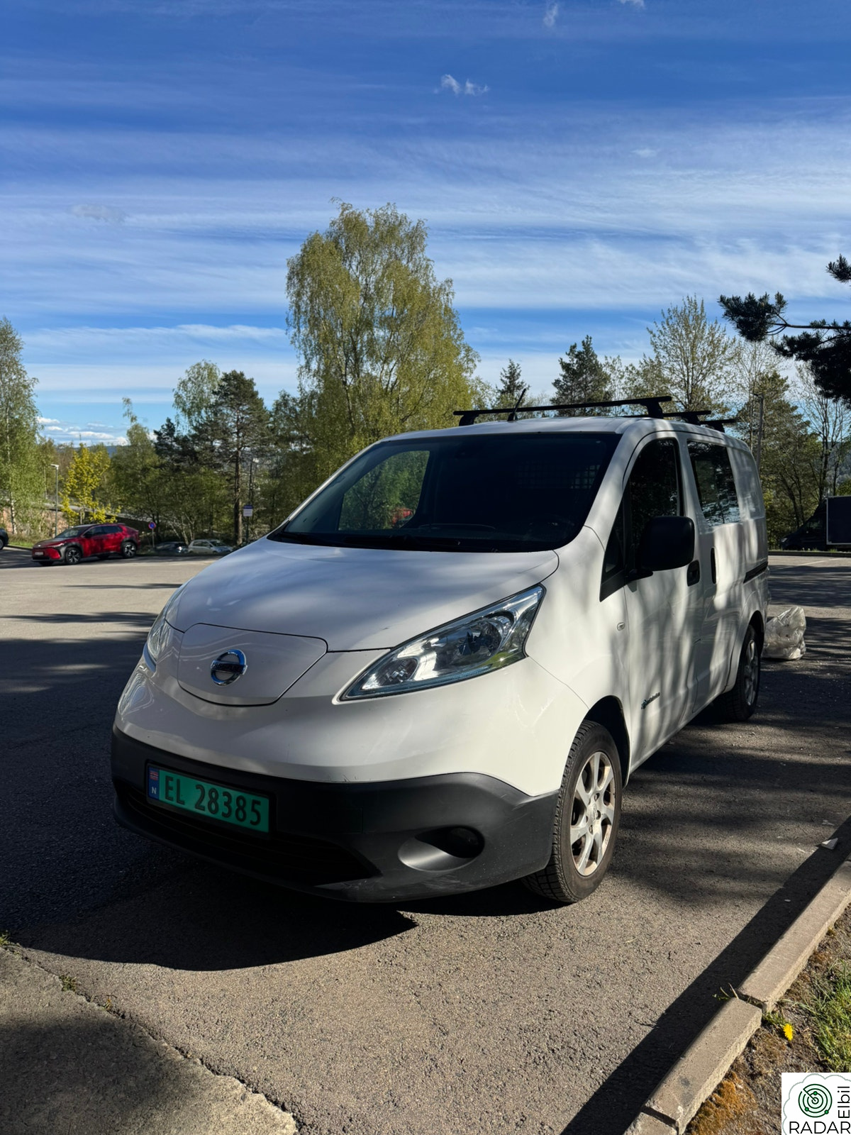 NISSAN e-NV200