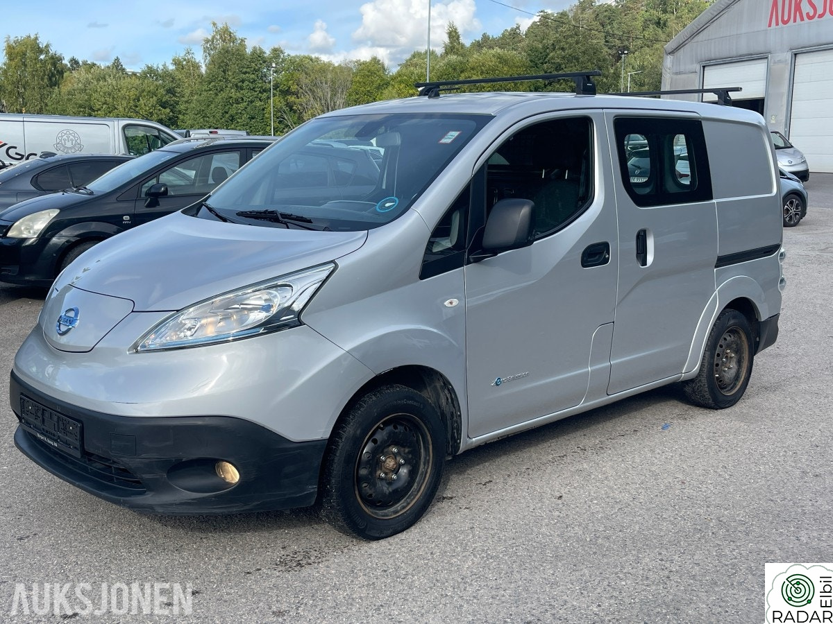 NISSAN E-NV200 *INGEN MINSTEPRIS* 24 KWH 109 HK KAMERA NAVI VARMER CRU