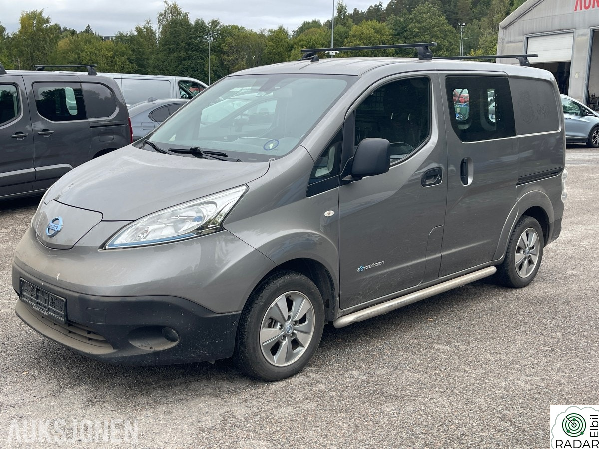 NISSAN e-NV200 *INGEN MINSTEPRIS* 24 KWH 109 HK KAMERA VARMER CRUISE S