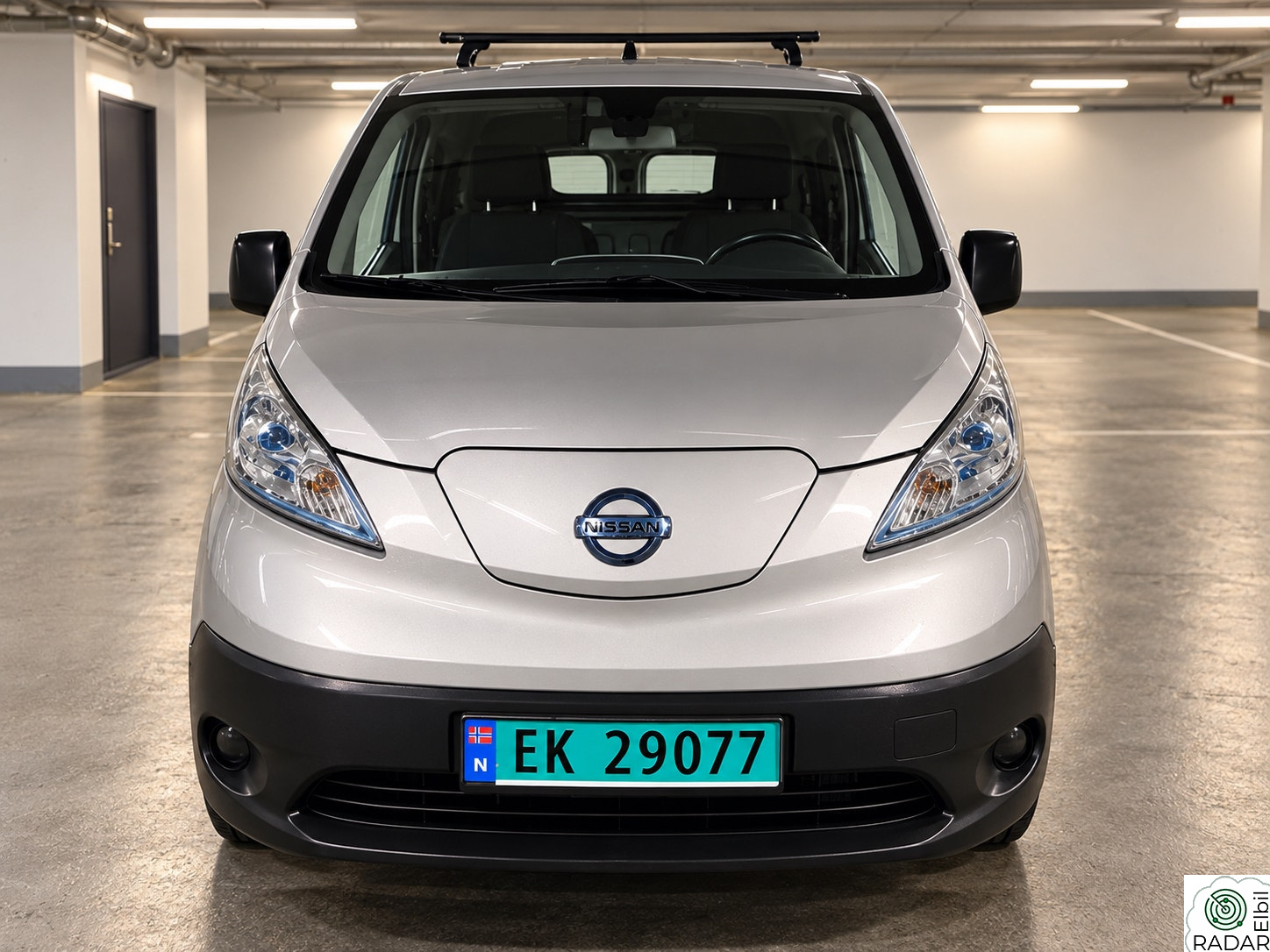 NISSAN e-NV200