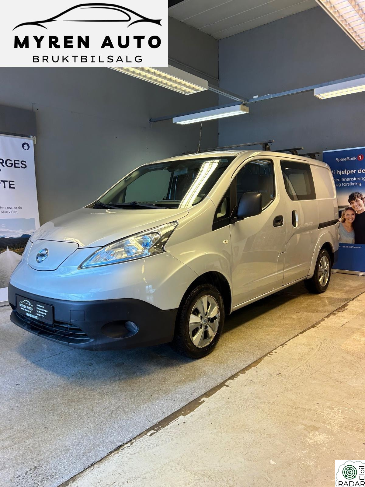 NISSAN e-NV200