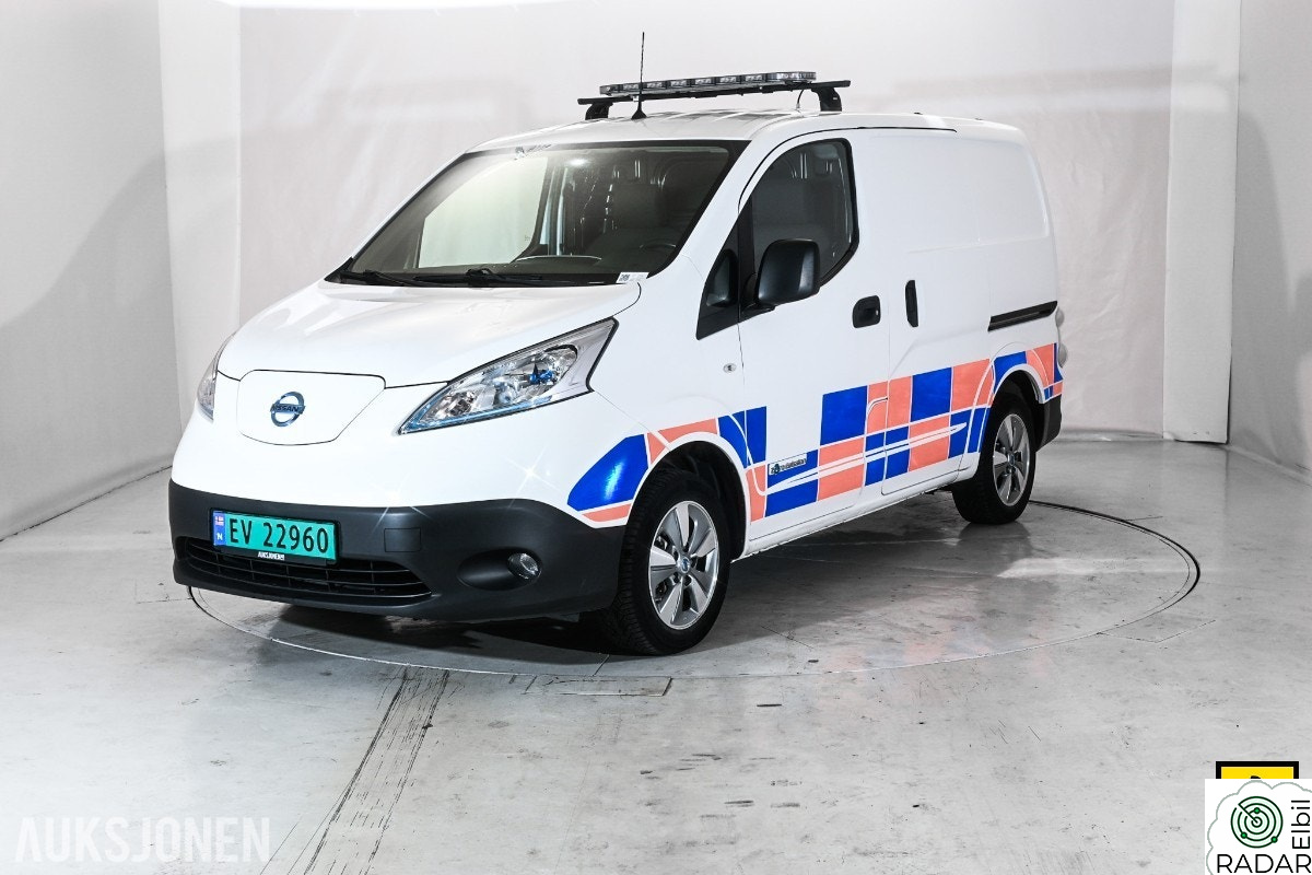 NISSAN e-NV200 40 KWH 110 HK HENGERFESTE AUT CRUISE KAMERA VARMER