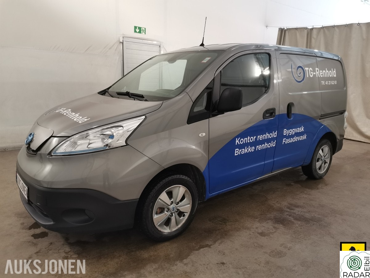 NISSAN e-NV200 40 KWH AUT CRUISE KAMERA VARMER NAVI RATTVARME