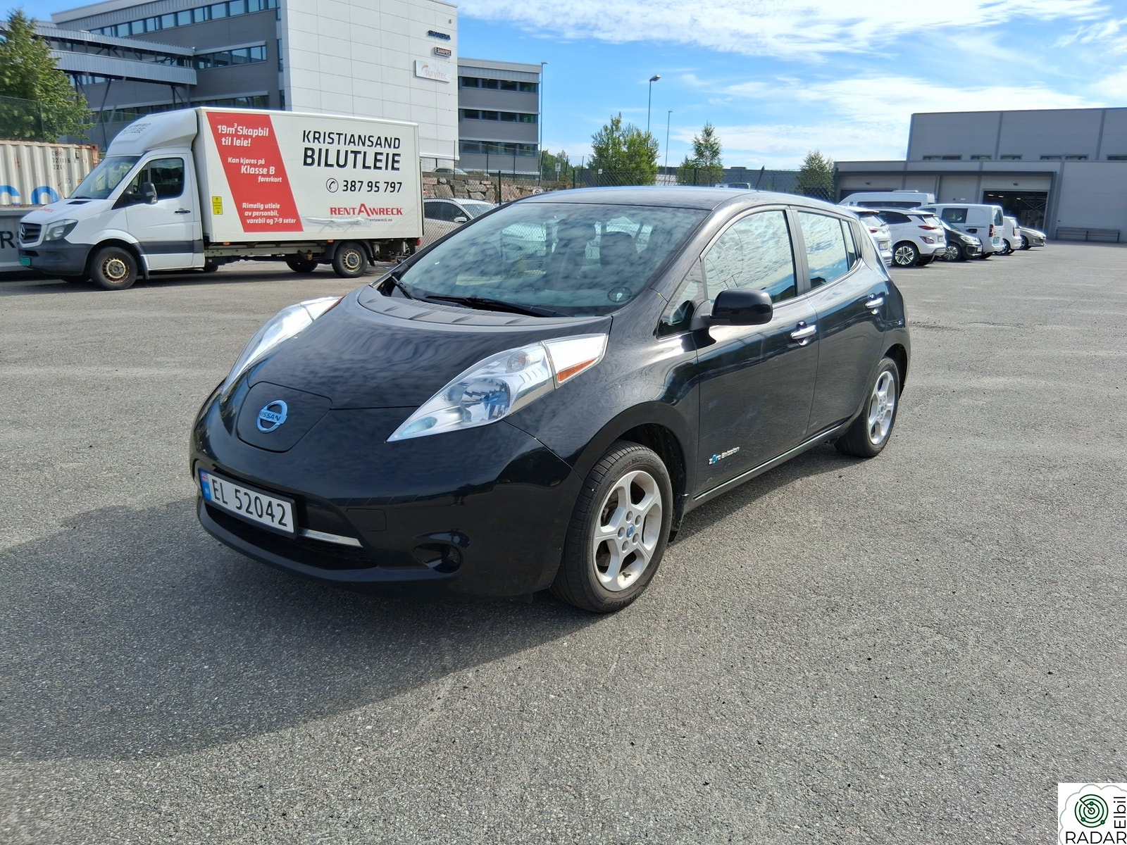 NISSAN LEAF