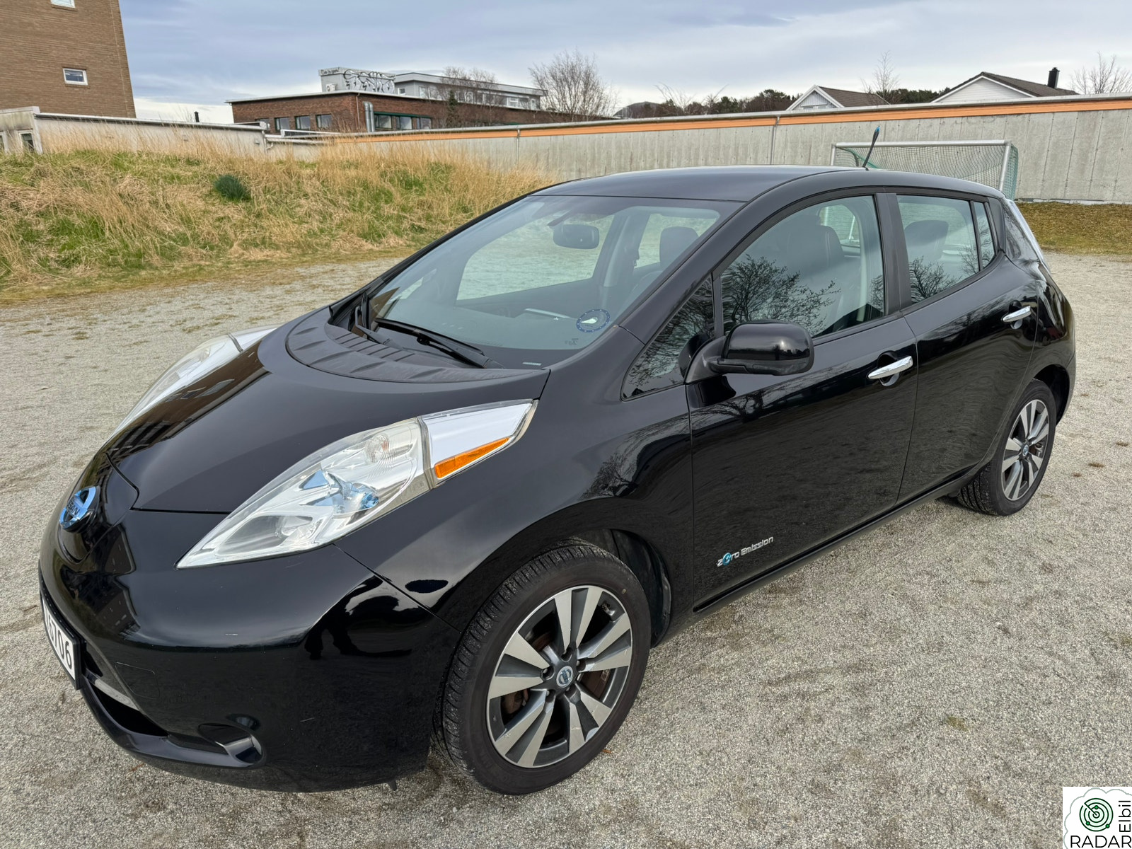 NISSAN LEAF TOPP MODELL.TEKNA.BOSE.SKINN.KAMERA.
