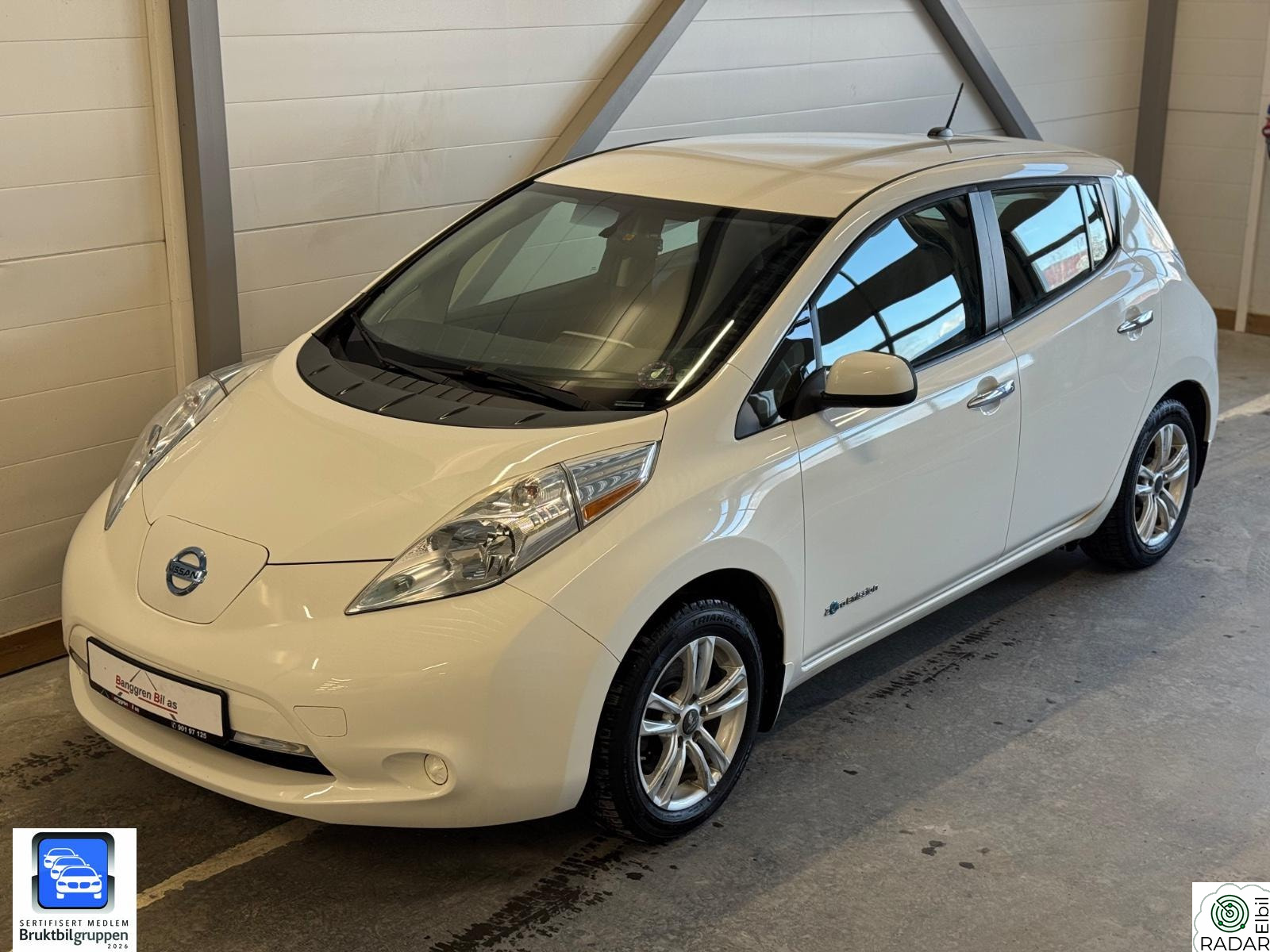 NISSAN LEAF Ryggekamera Oppvarmet ratt