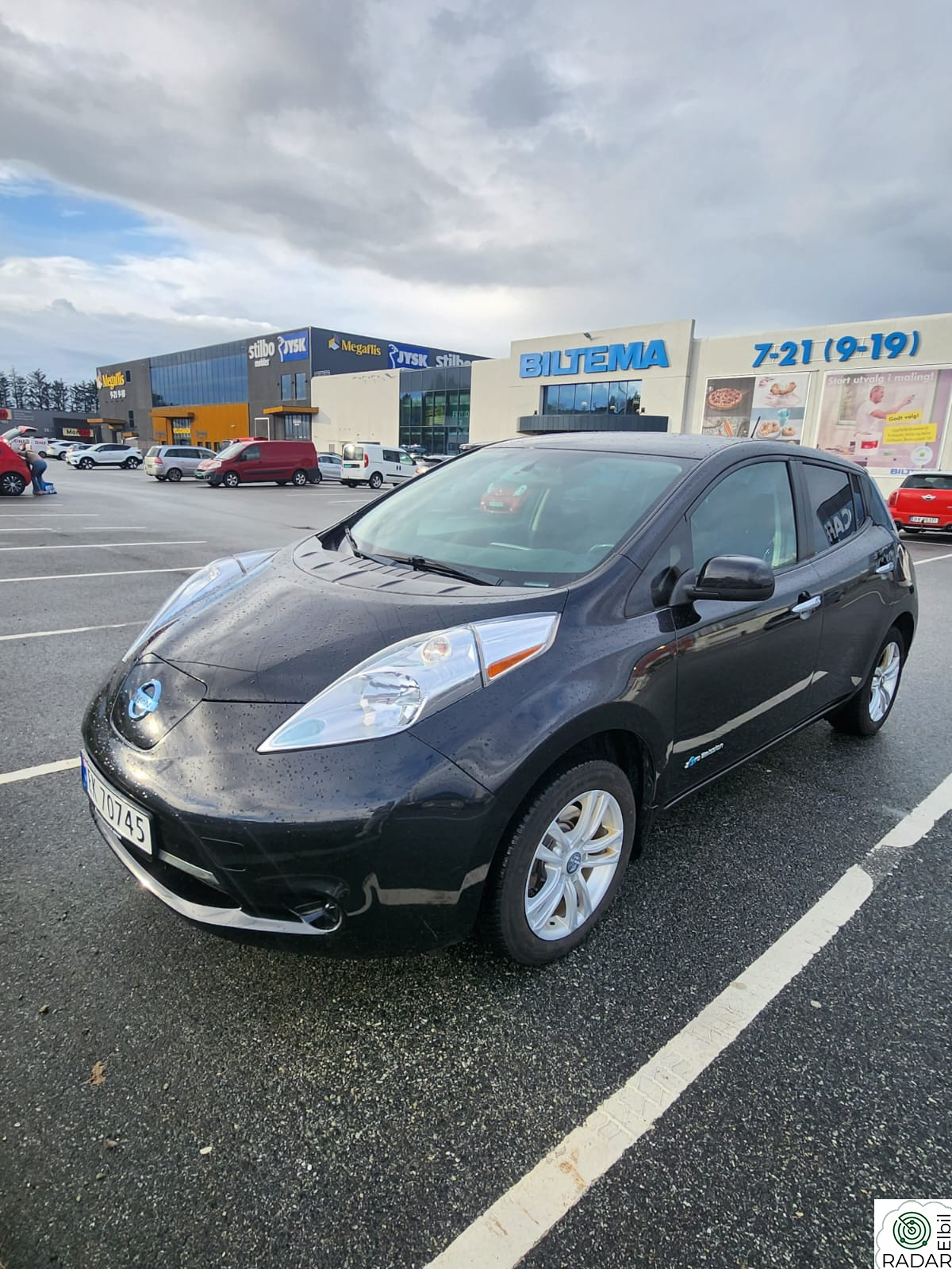 NISSAN LEAF Tekna