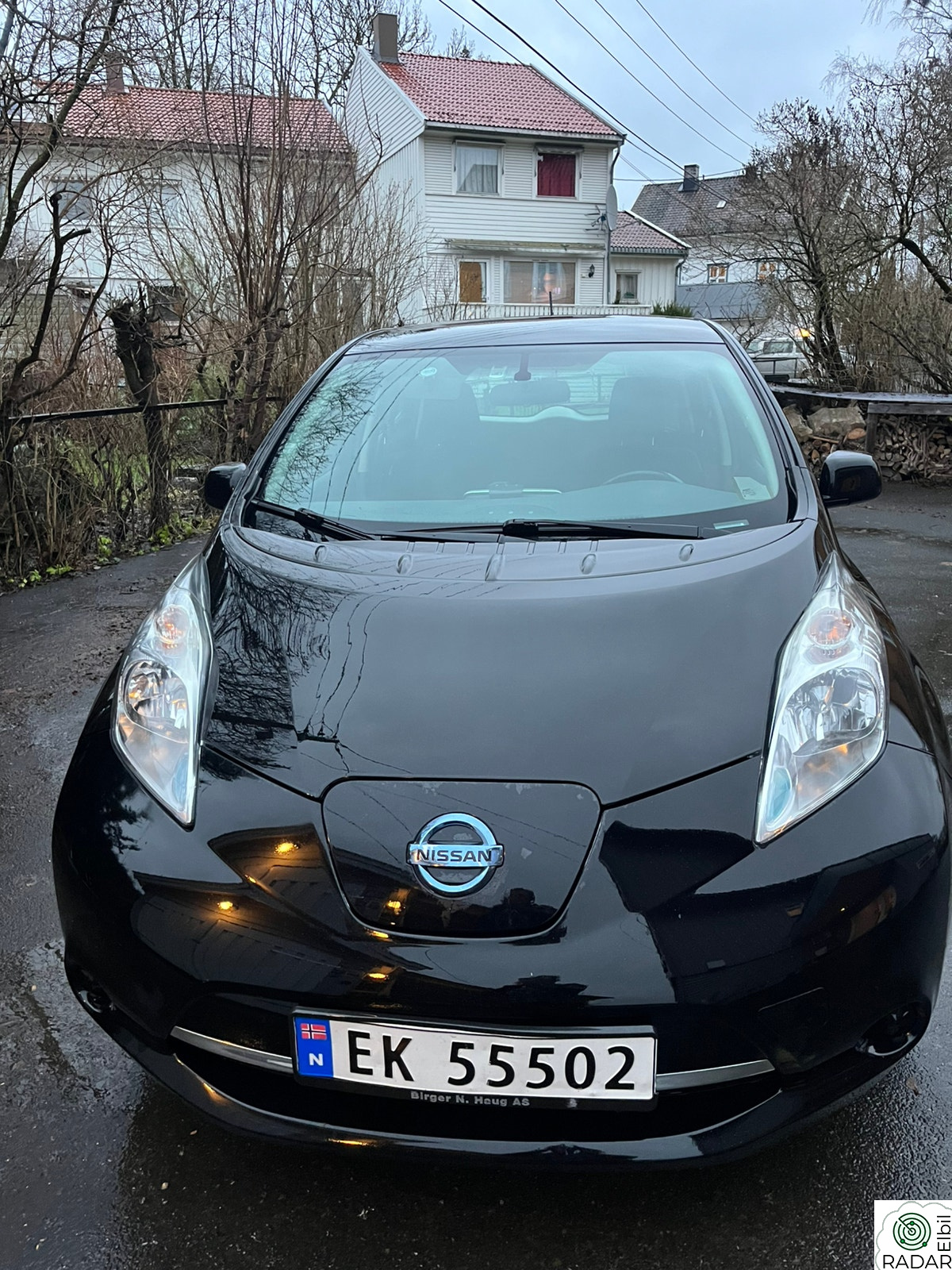 NISSAN LEAF