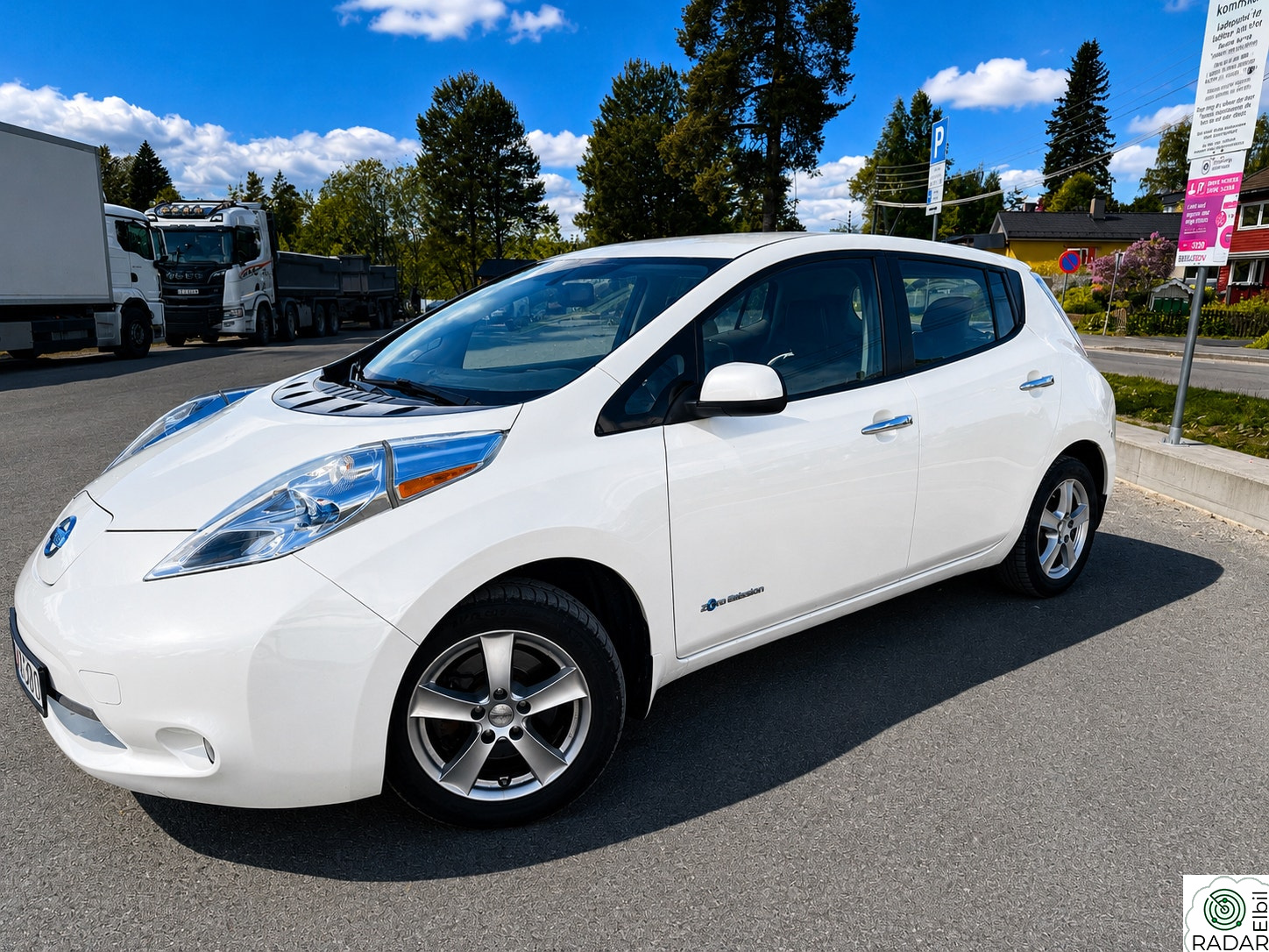 NISSAN LEAF Tekna