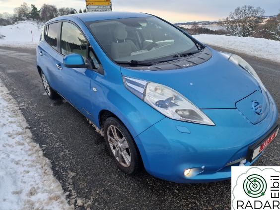 NISSAN LEAF
