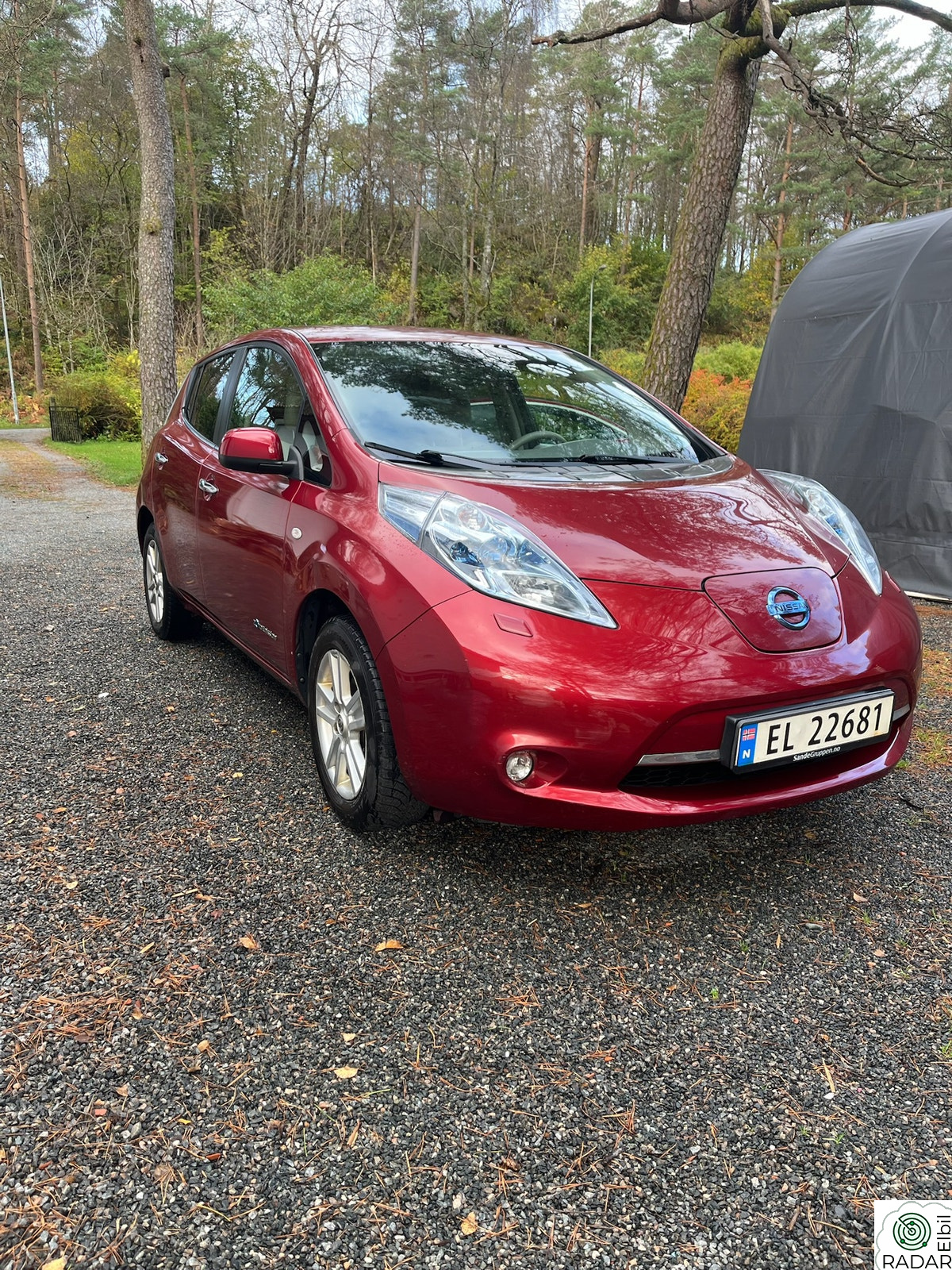 NISSAN LEAF