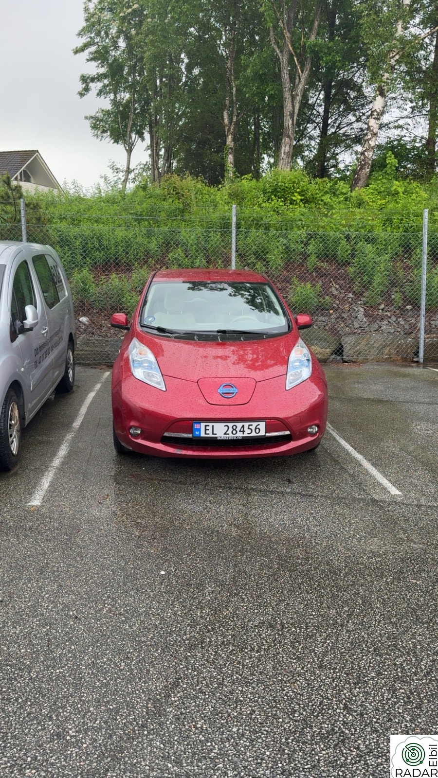 NISSAN LEAF