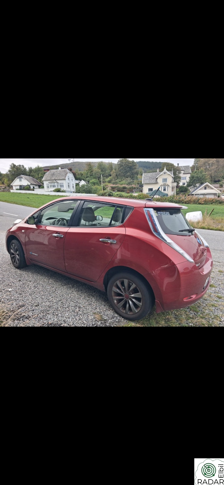 NISSAN LEAF