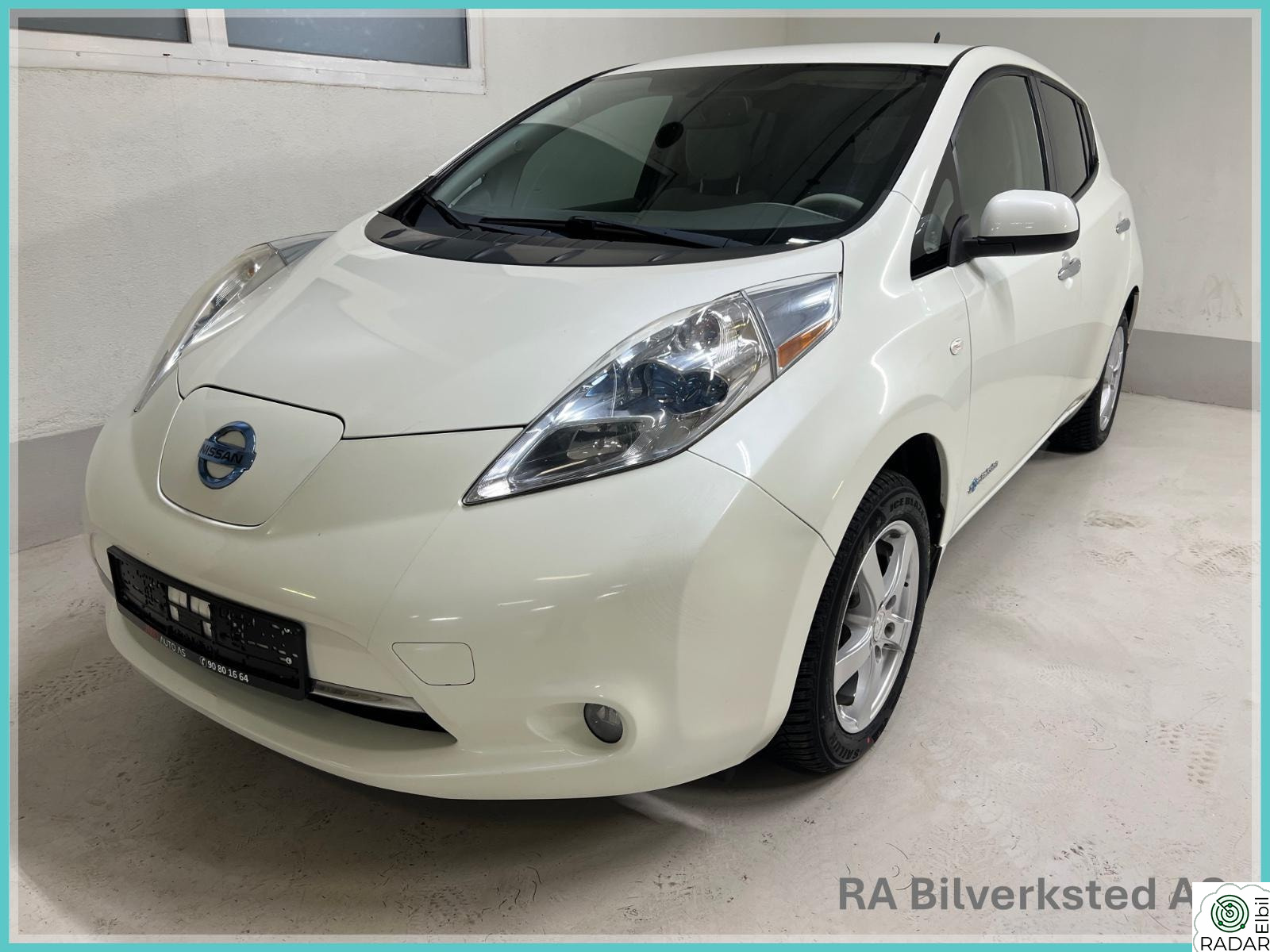 NISSAN LEAF 24 kWh - CC - KEYLESS - EU 2/2027