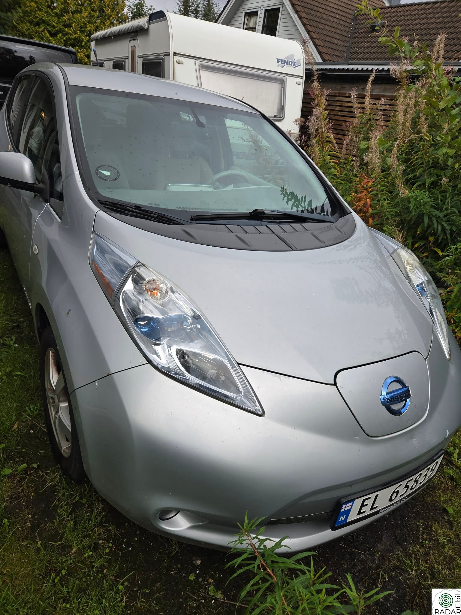 NISSAN LEAF